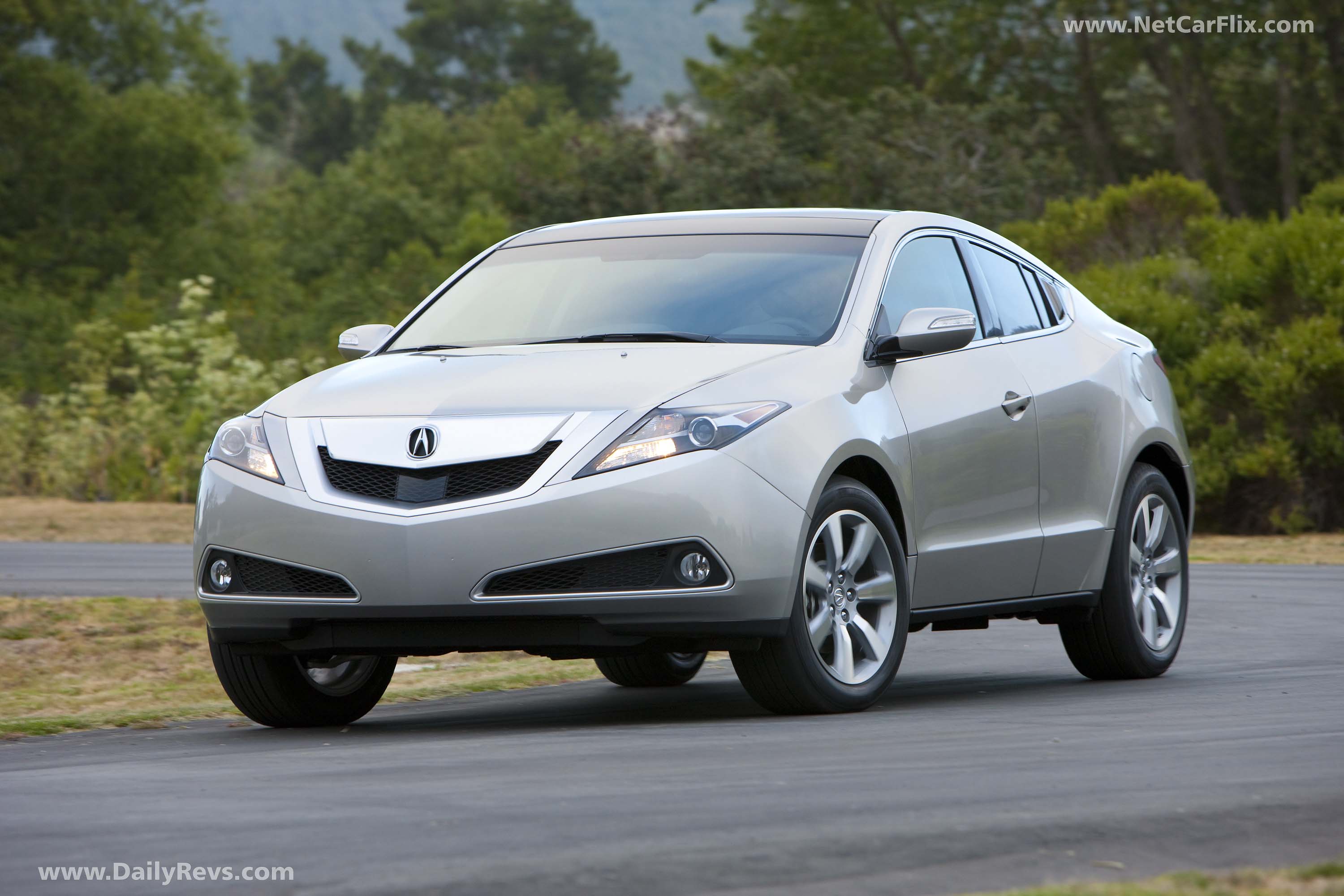 Image for 2010 Acura ZDX - Exteriors, Interiors and Details