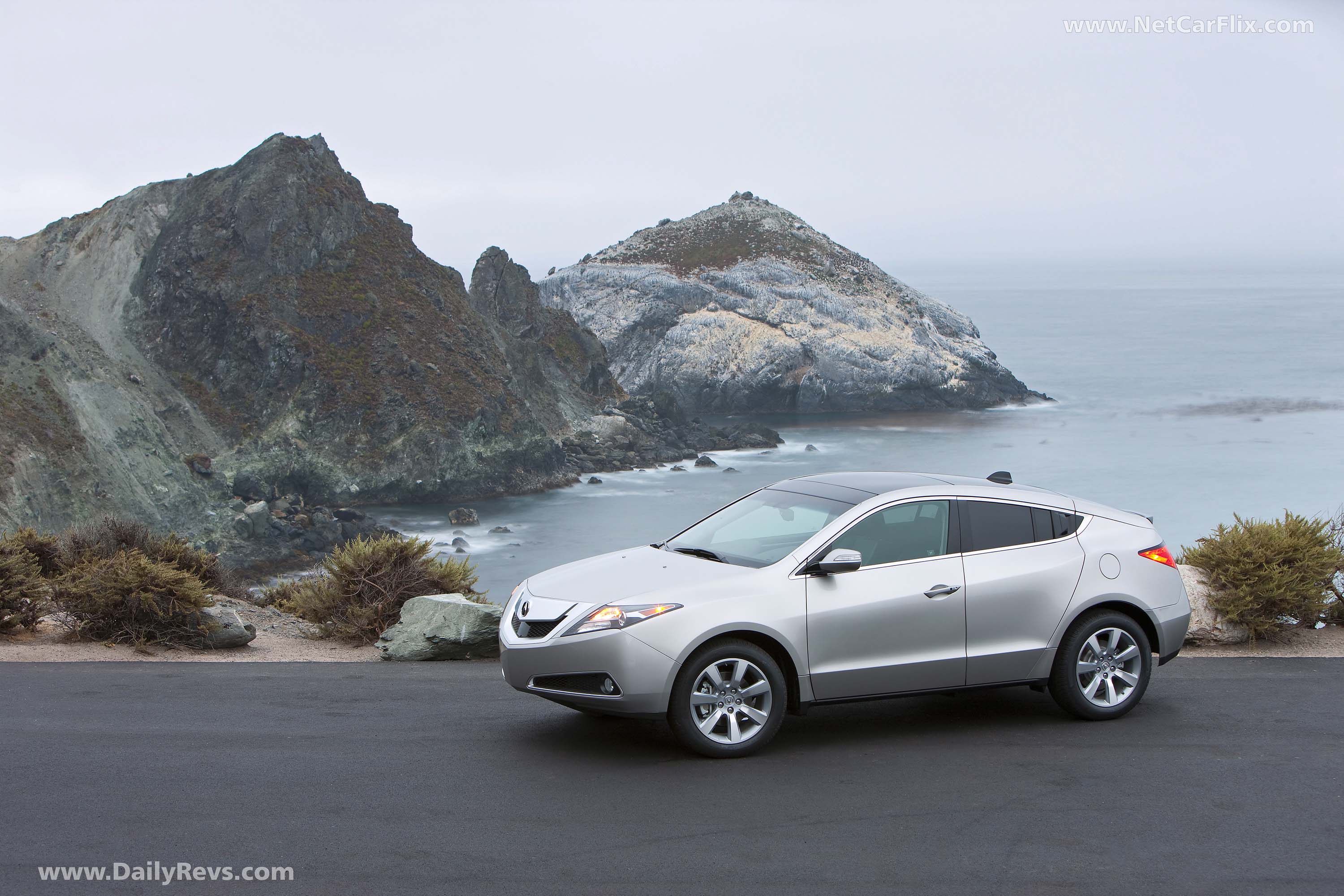 Image for 2010 Acura ZDX - Exteriors, Interiors and Details