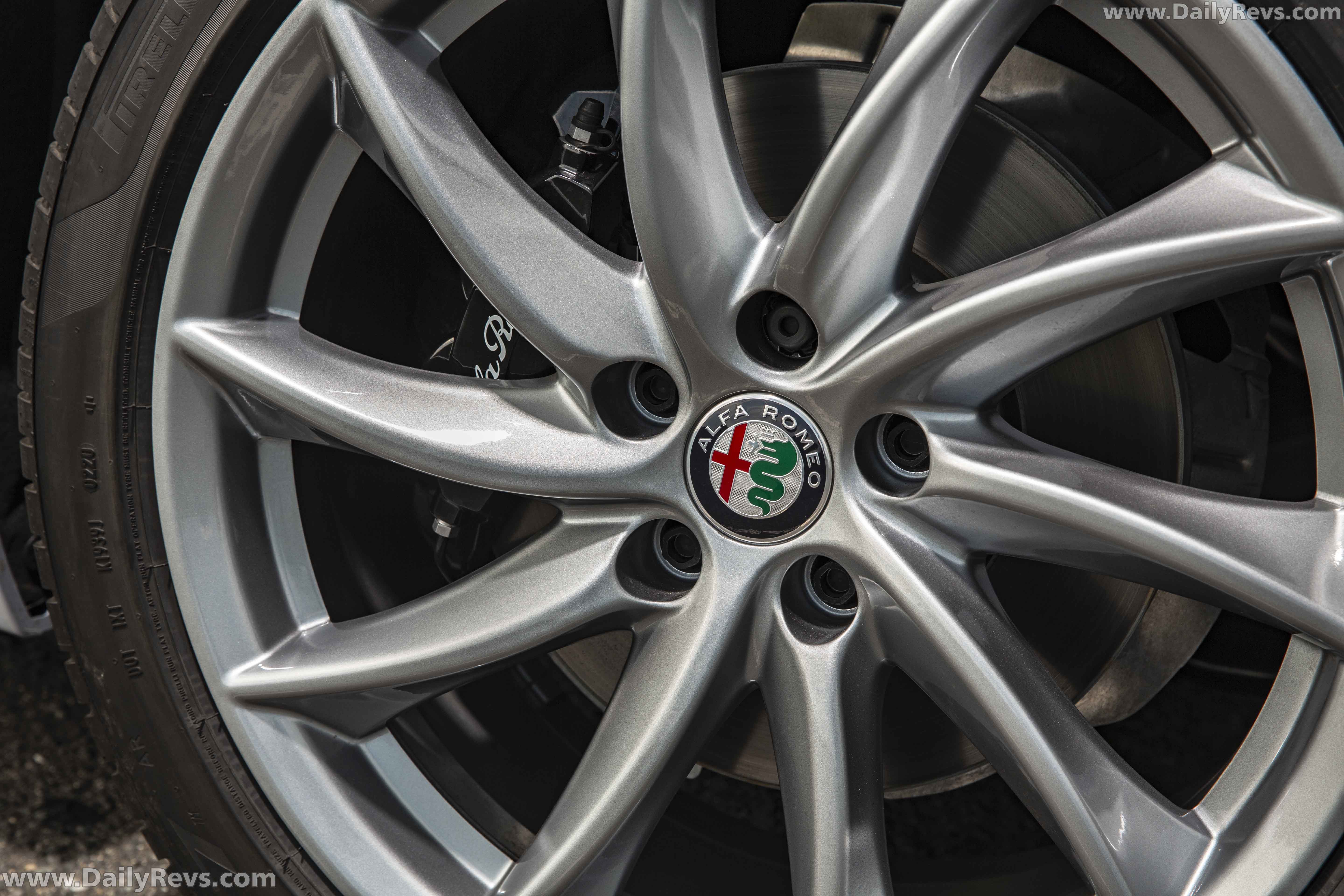 Image for 2022 Alfa Romeo Giulia Quadrifoglio UK - Exteriors, Interiors and Details