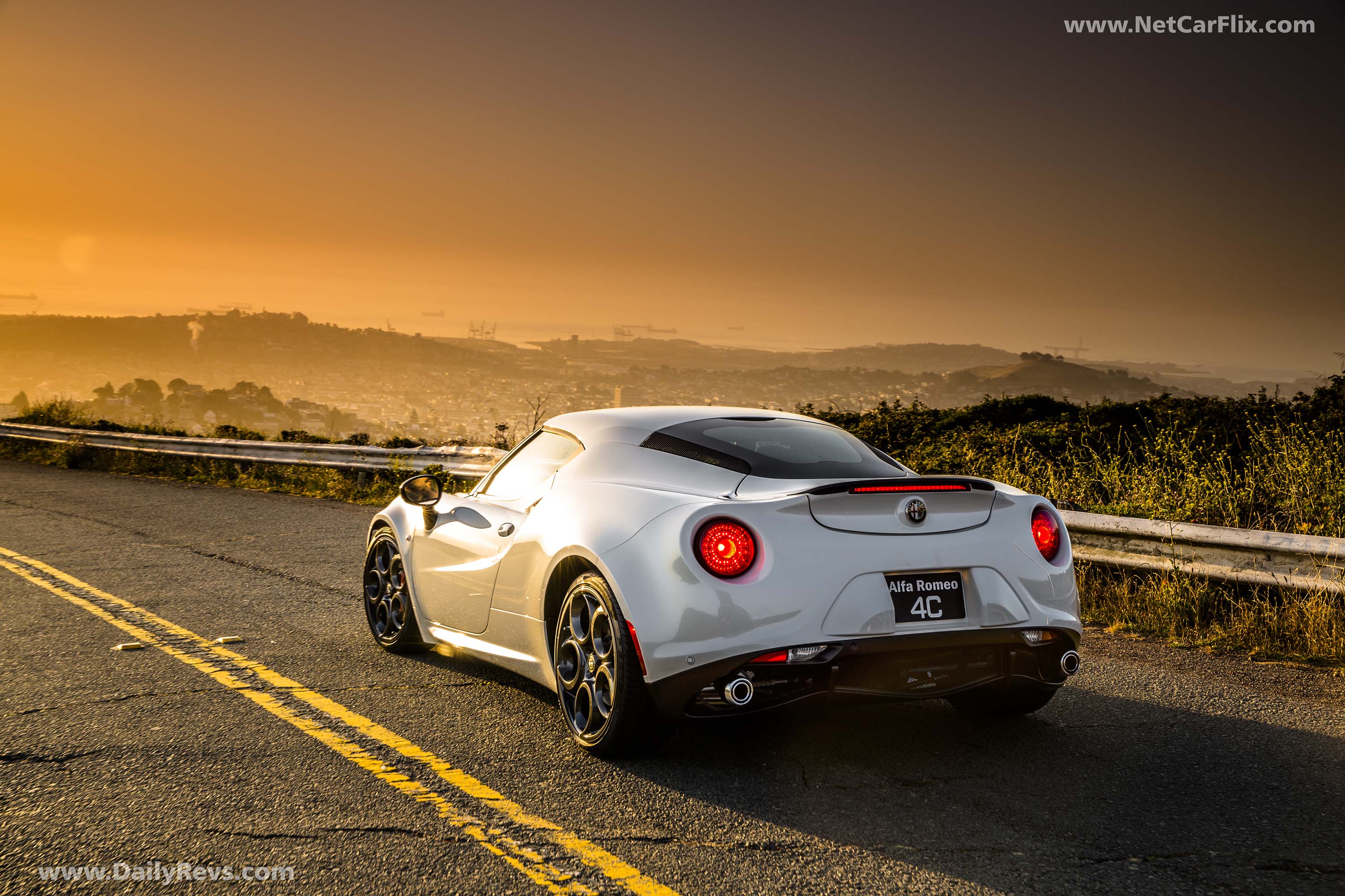 Image for 2015 Alfa Romeo 4C Coupe US - Exteriors, Interiors and Details