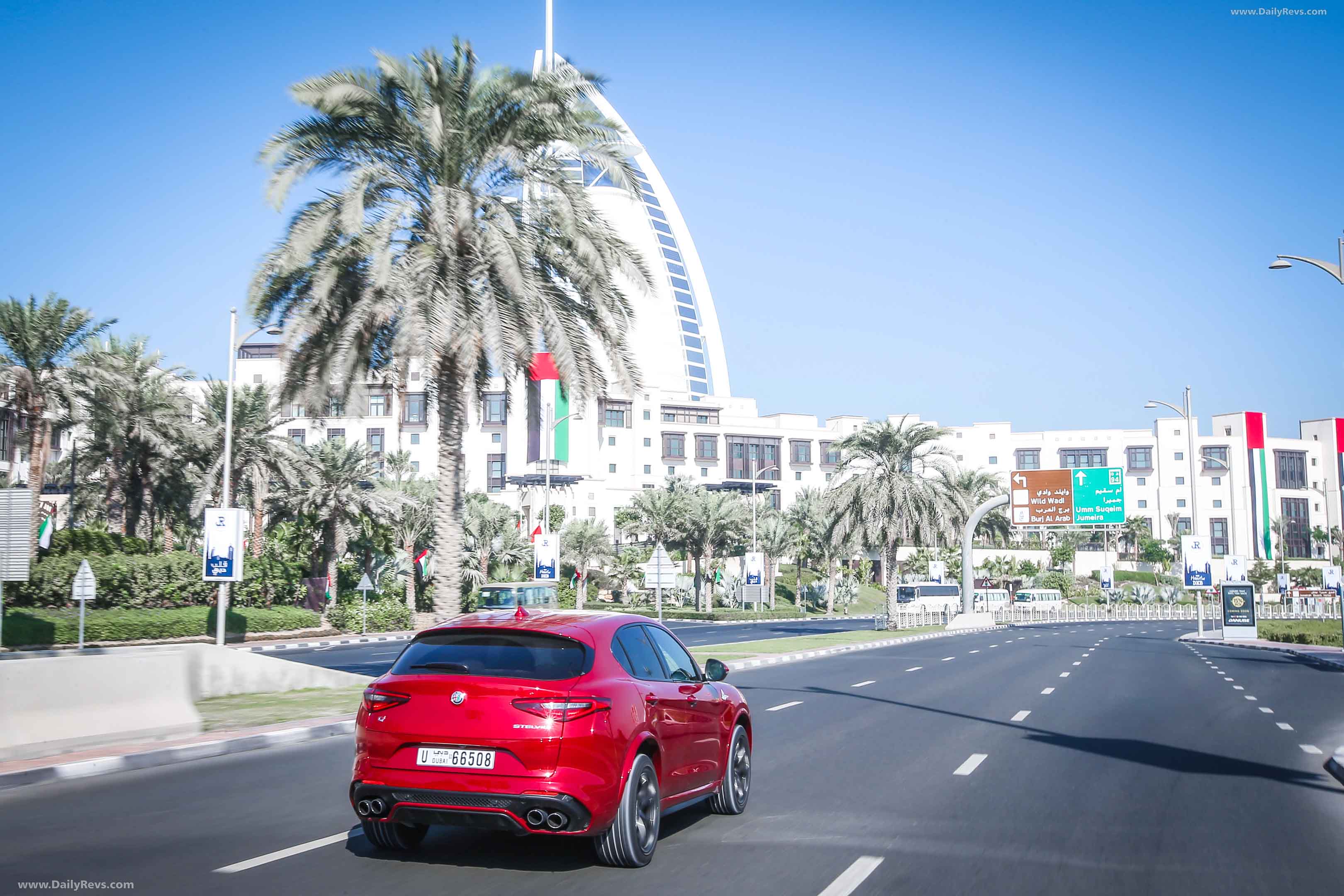 Image for 2018 Alfa Romeo Stelvio Quadrifoglio - Exteriors, Interiors and Details