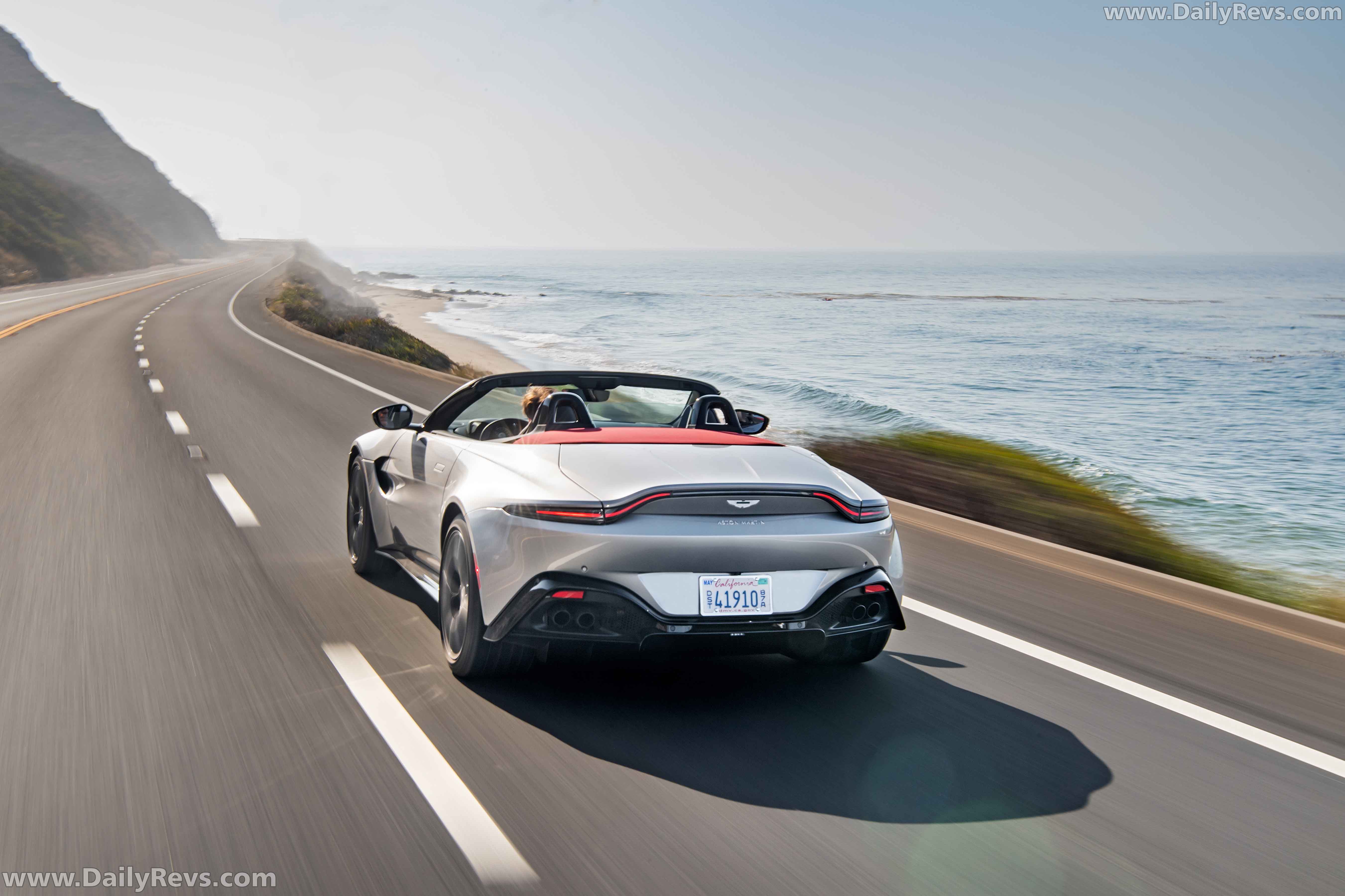 Image for 2021 Aston Martin Vantage Roadster US - Exteriors, Interiors and Details