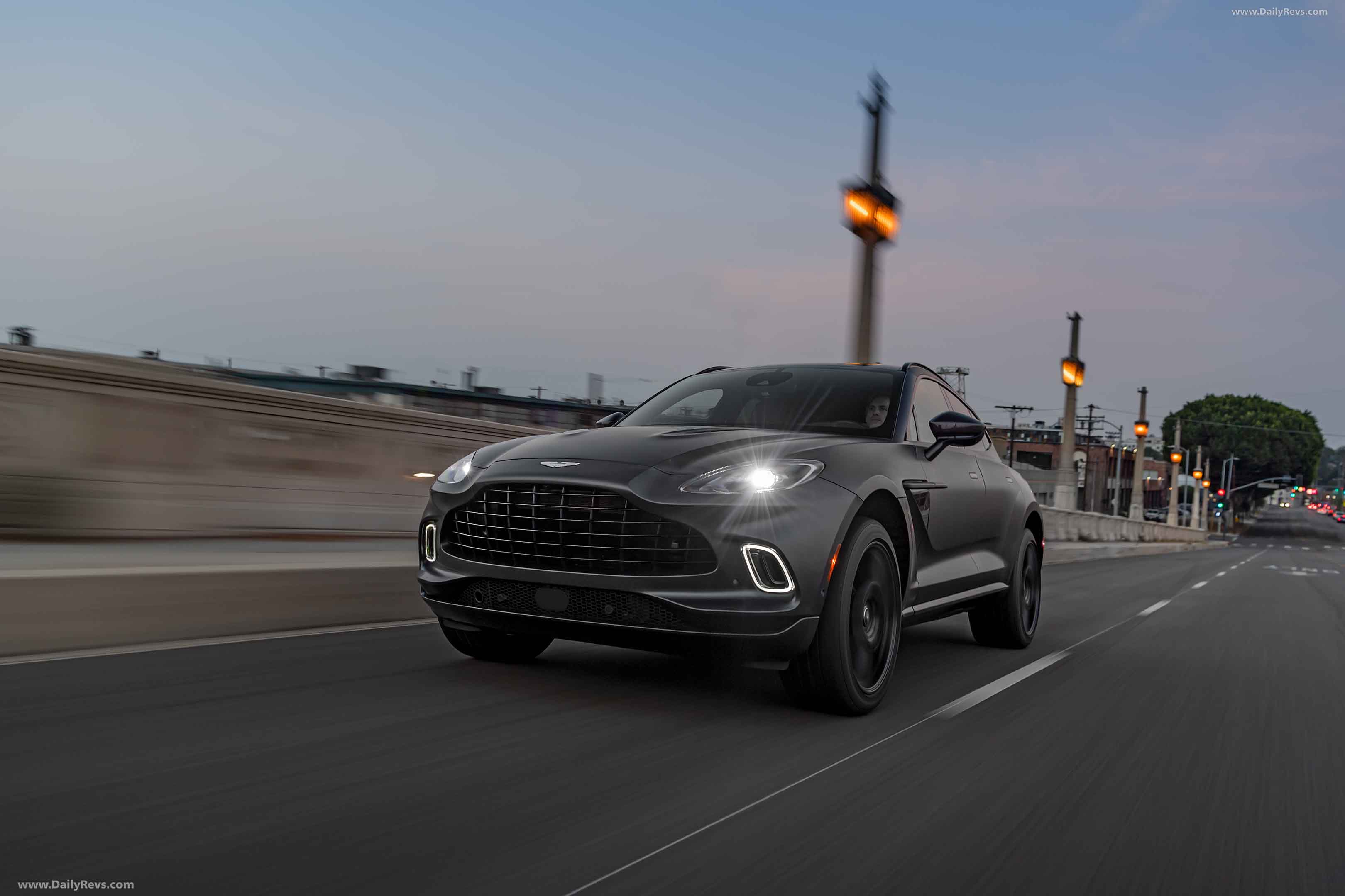 Image for 2021 Aston Martin DBX US - Exteriors, Interiors and Details