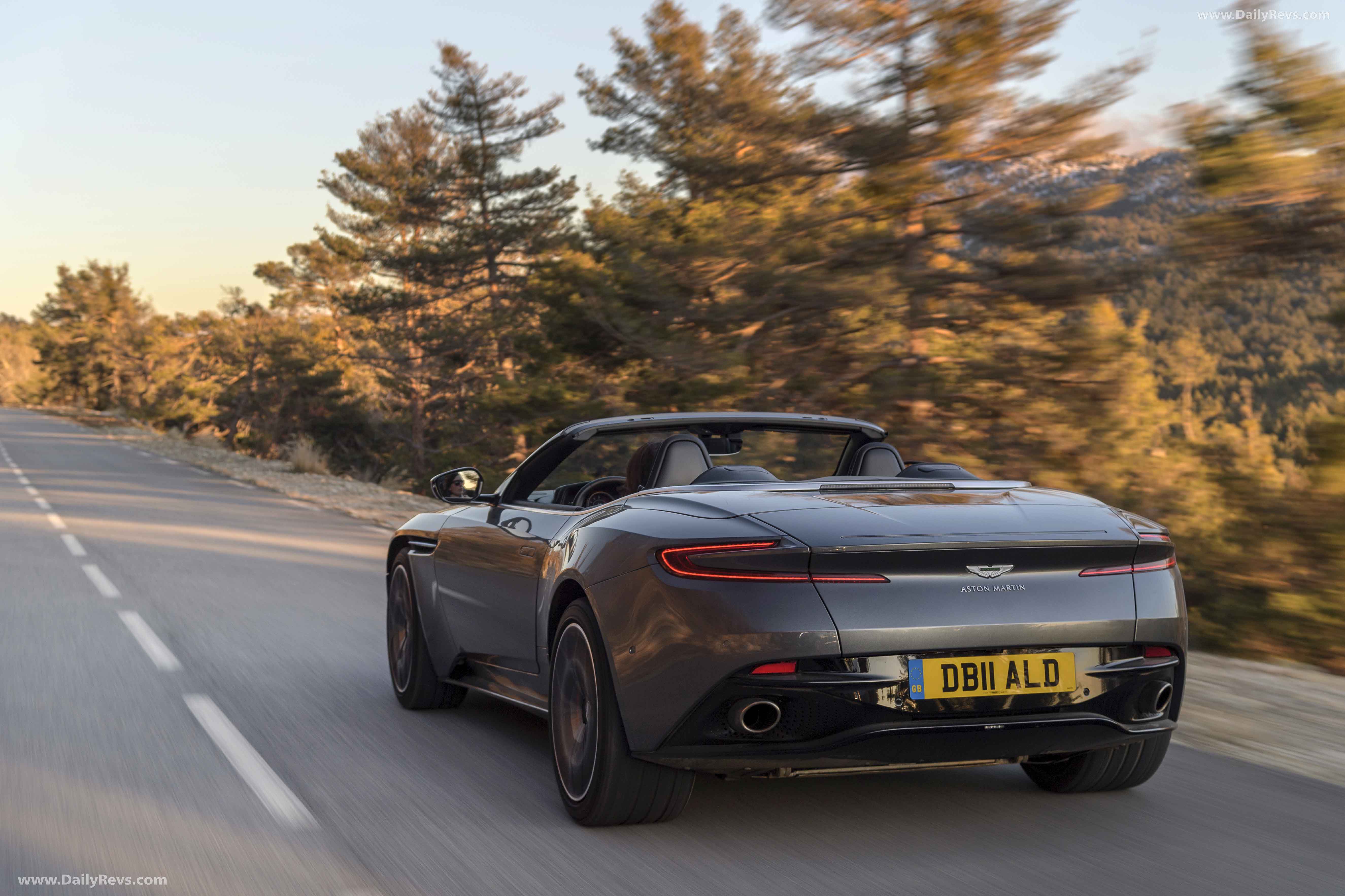 Image for 2019 Aston Martin DB11 Volante Magnetic Silver - Exteriors, Interiors and Details