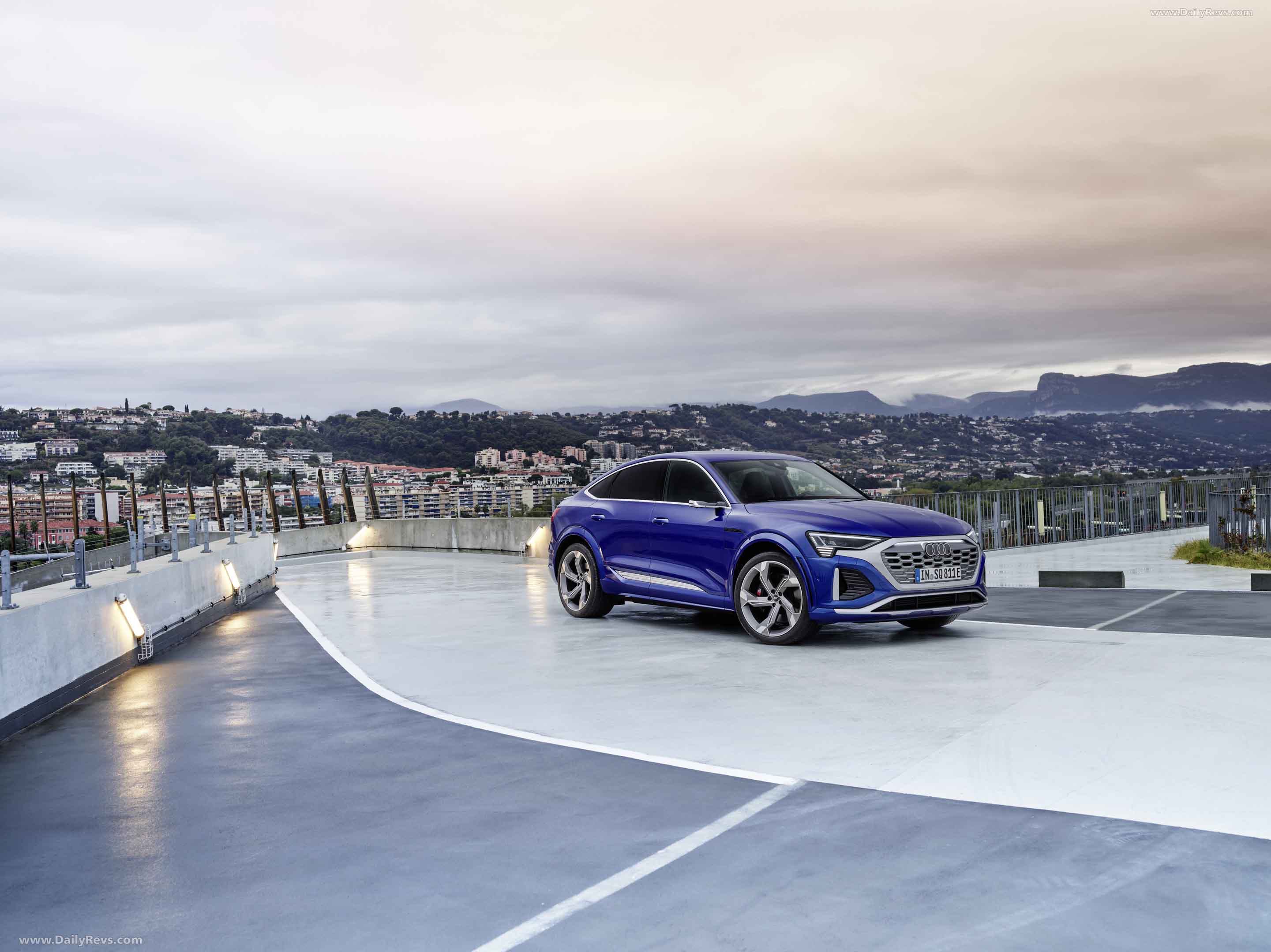 Image for 2024 Audi SQ8 Sportback e-tron quattro - Exteriors, Interiors and Details