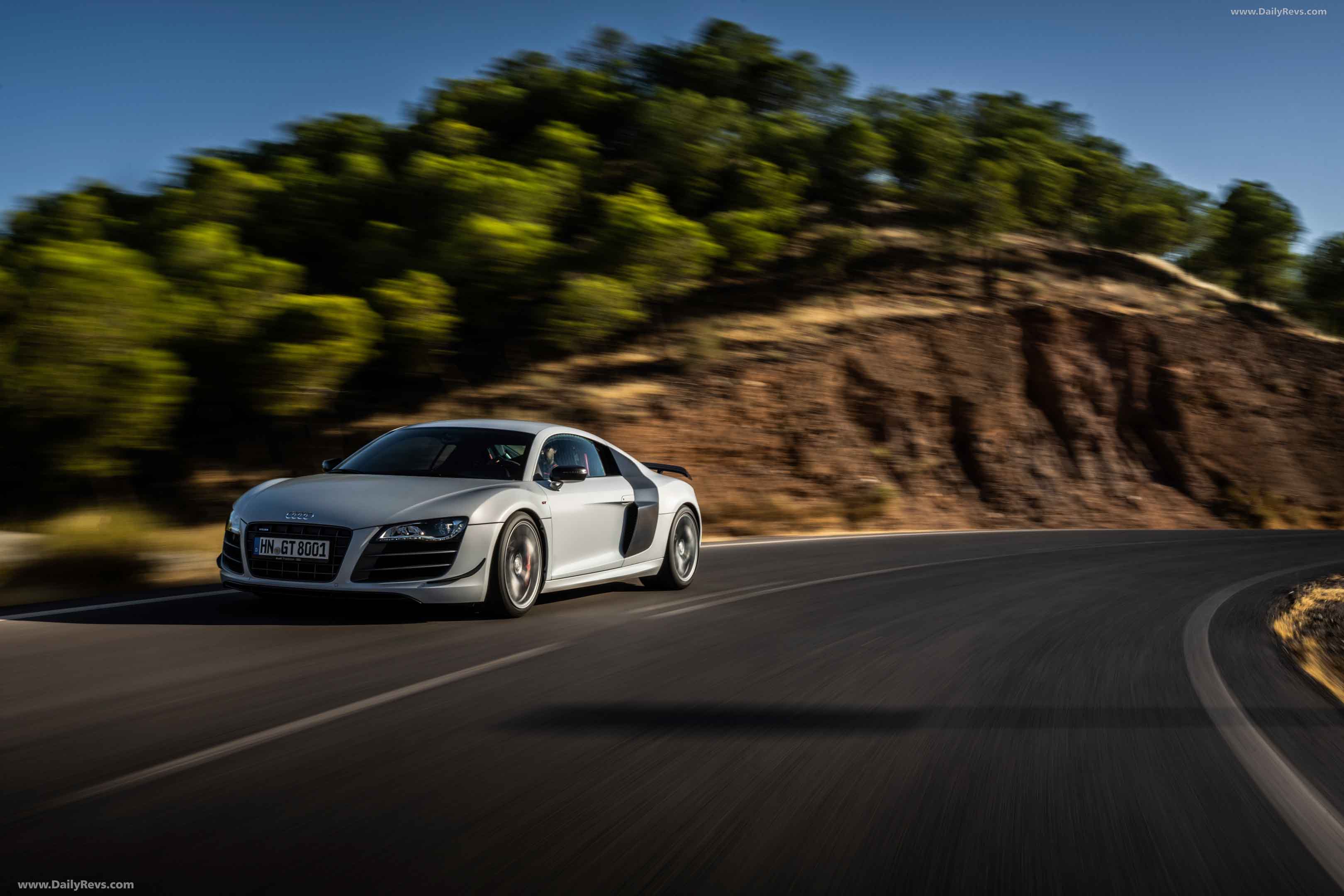 Image for 2023 Audi R8 Coupe V10 GT RWD - Exteriors, Interiors and Details