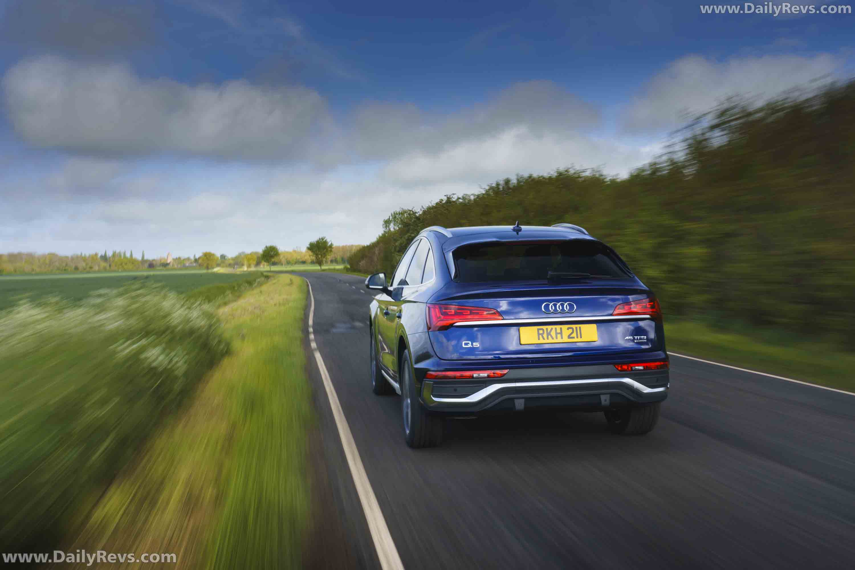 Image for 2021 Audi Q5 Sportback UK Version - Exteriors, Interiors and Details