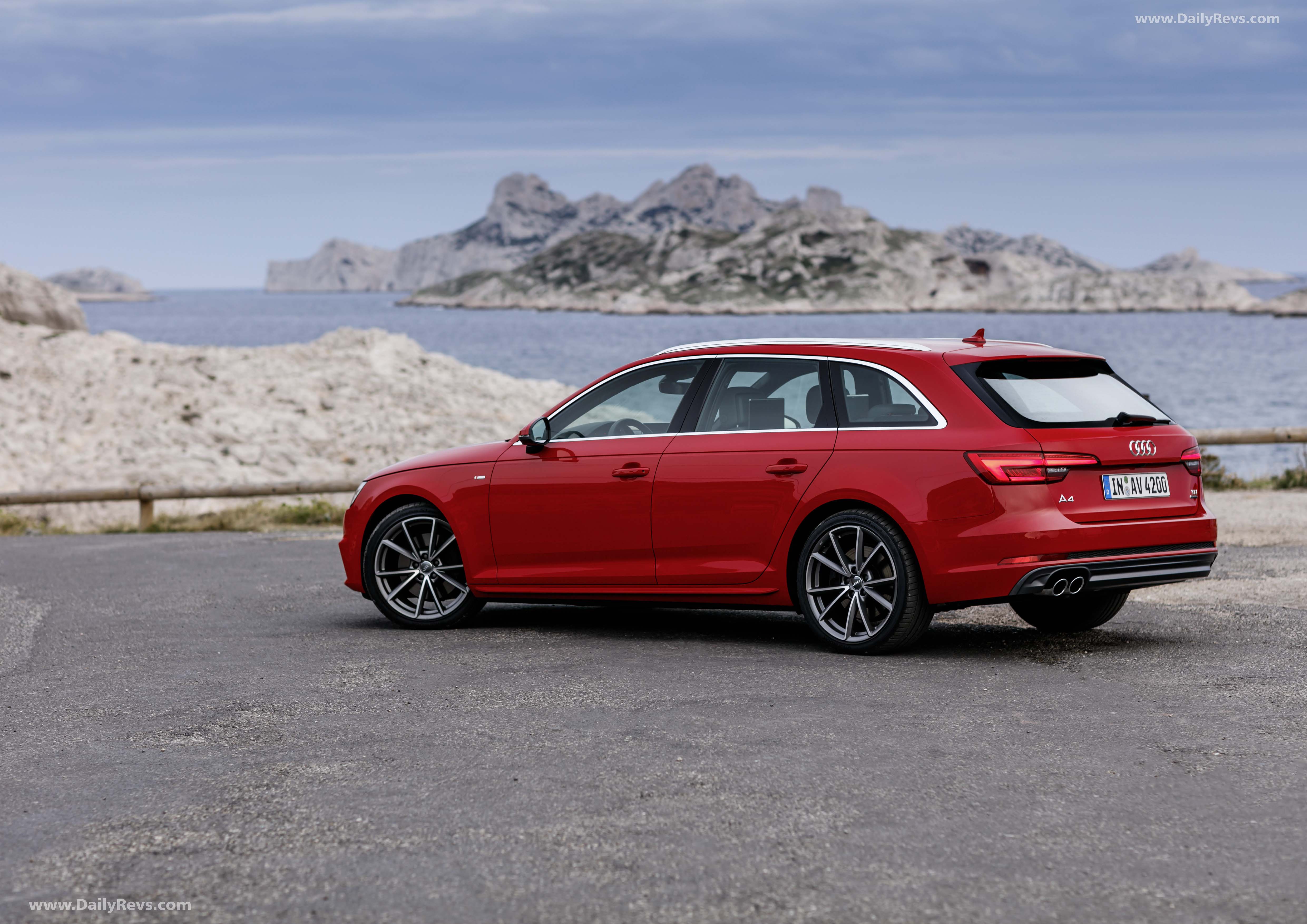 Image for 2016 Audi A4 Avant - Exteriors, Interiors and Details