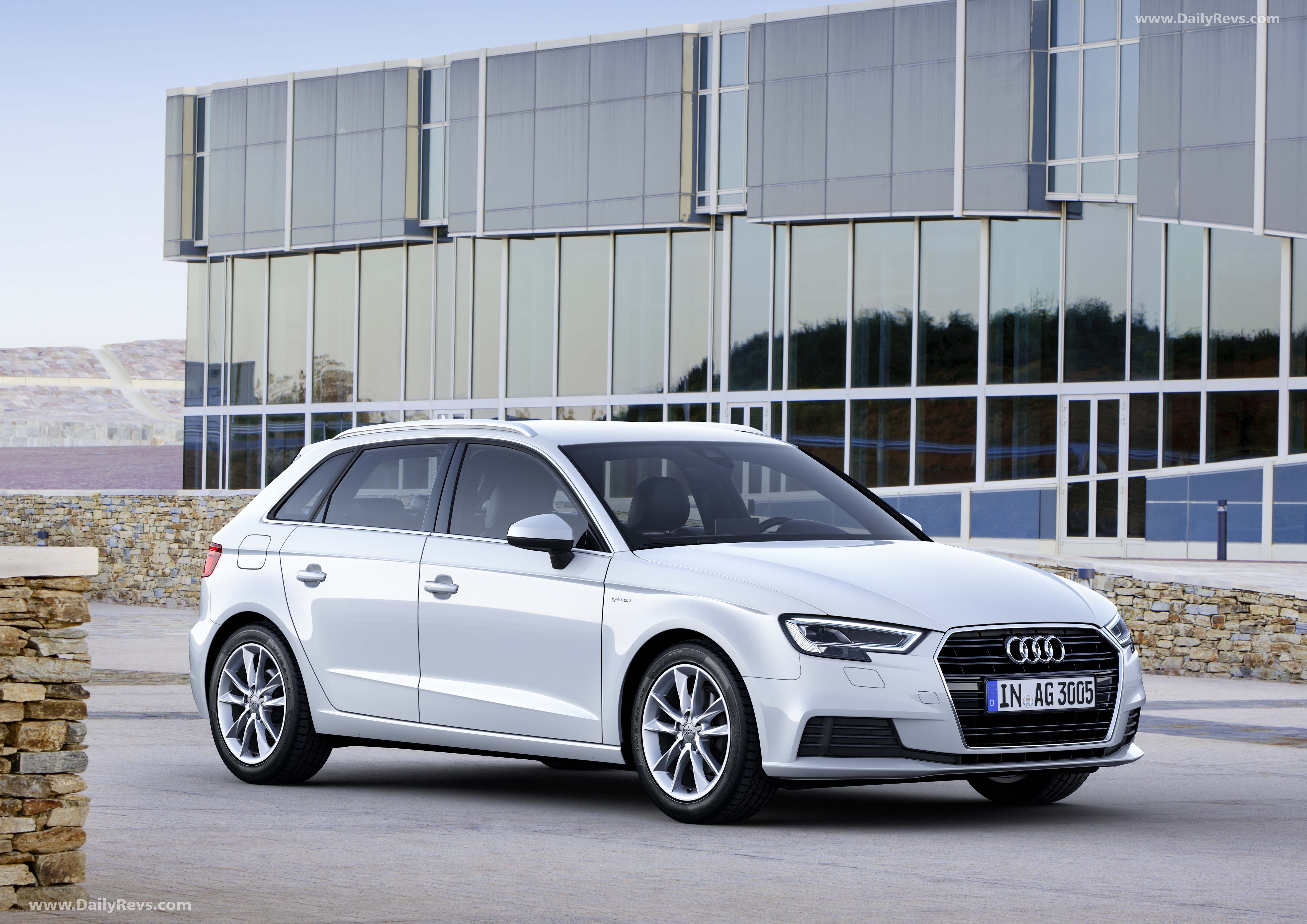 Image for 2017 Audi A3 Sportback g-tron - Exteriors, Interiors and Details