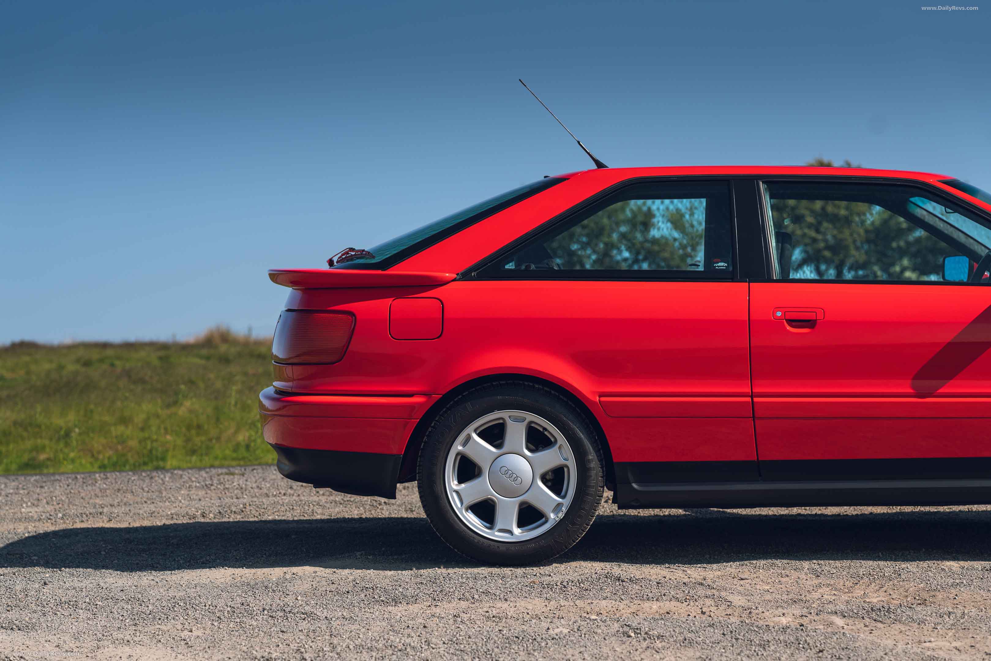 Image for 1996 Audi S2 Coupe - Exteriors, Interiors and Details