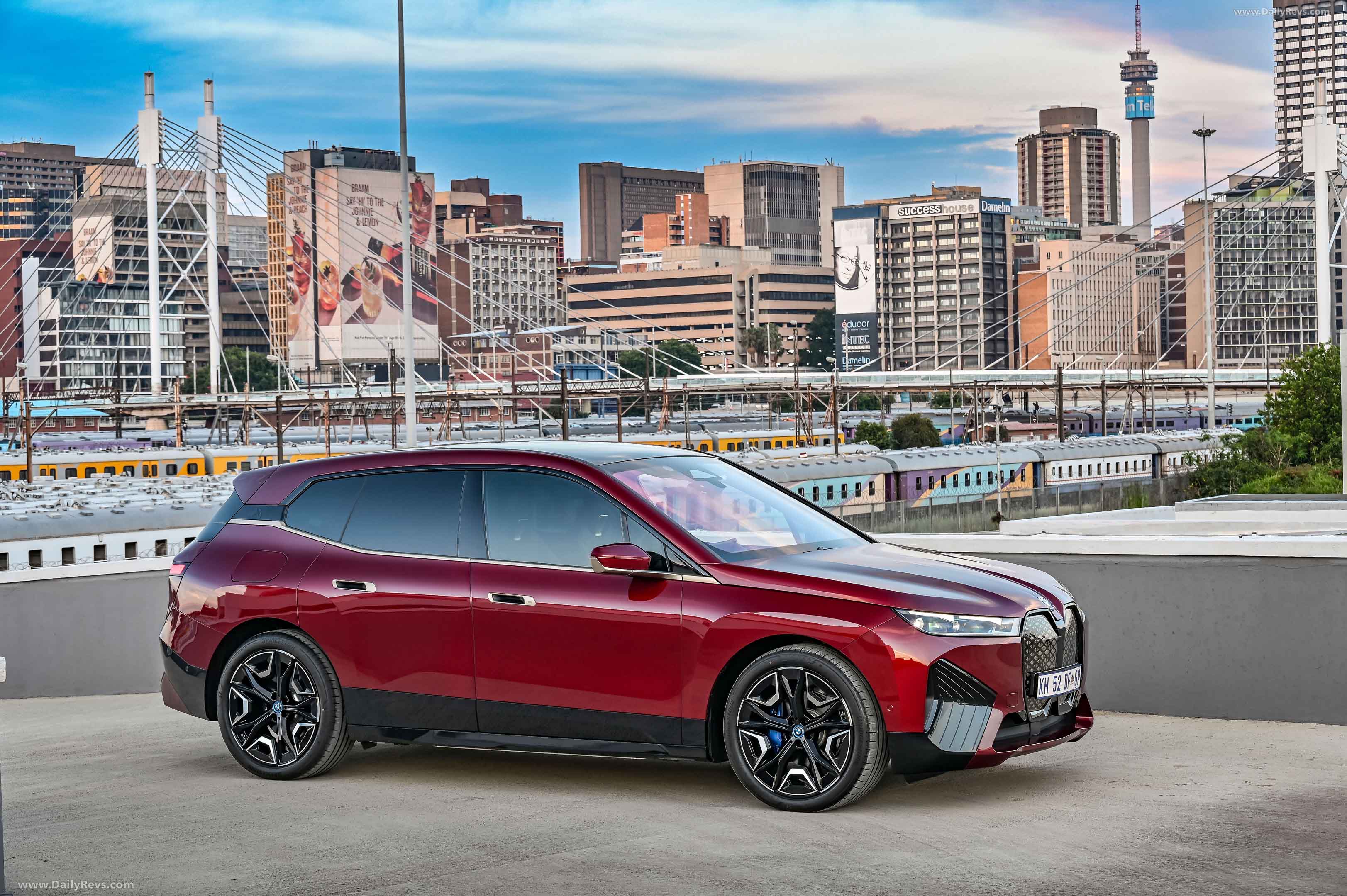 Picture of 2022 BMW iX xDrive50 South African Version