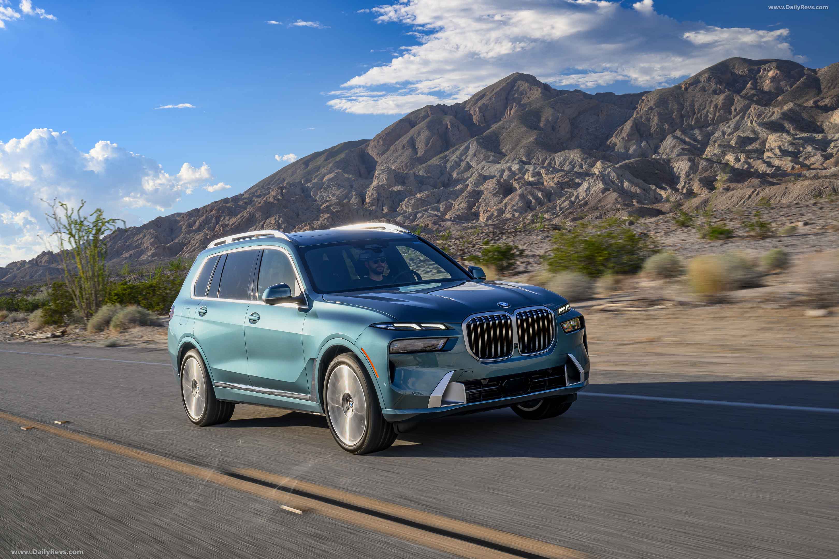 Image for 2023 BMW X7 xDrive40i G07 US Version - Exteriors, Interiors and Details