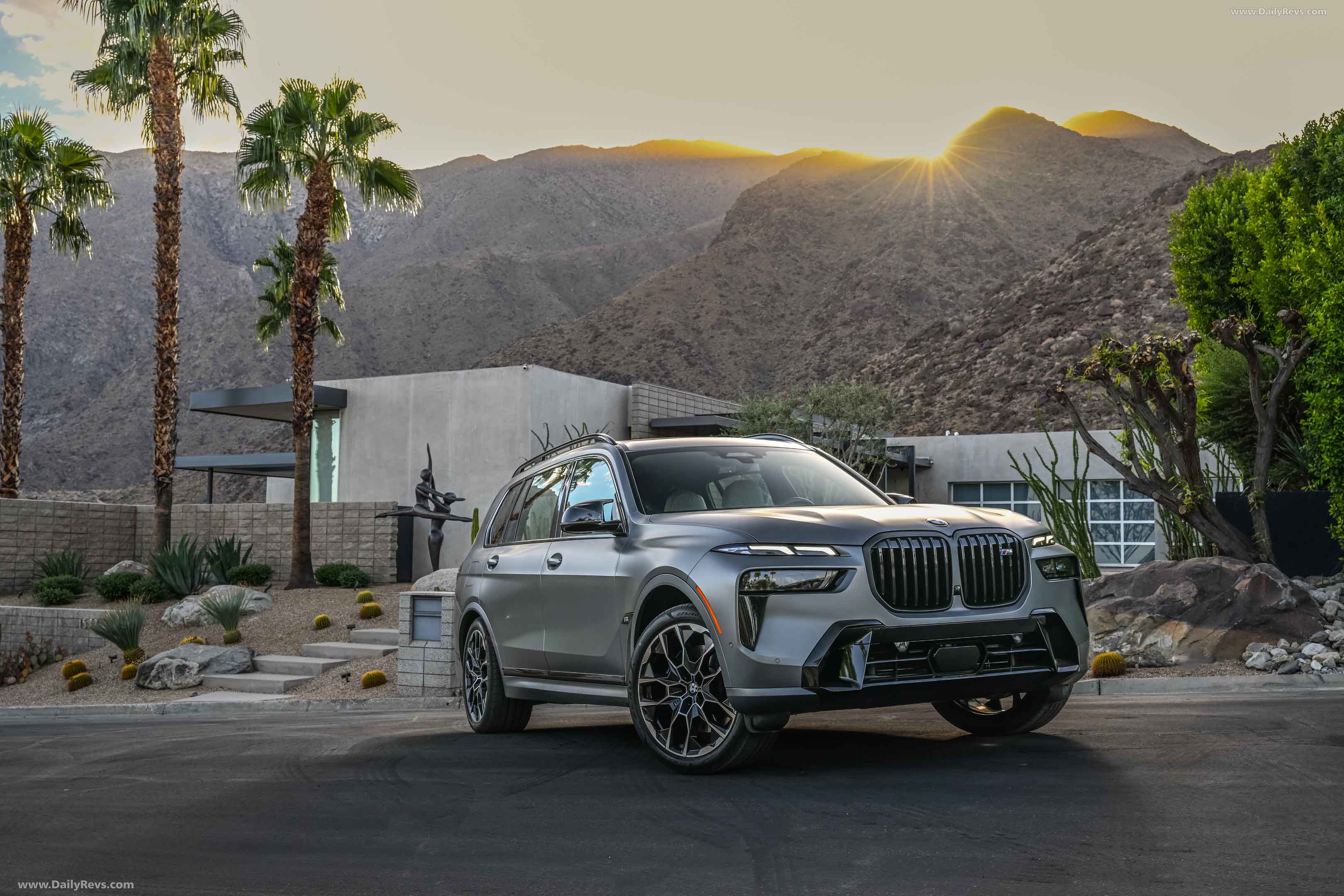 Image for 2023 BMW X7 M60i G07 US Version - Exteriors, Interiors and Details