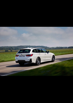 Image for 2023 BMW 320d Touring G21 - Exteriors, Interiors and Details