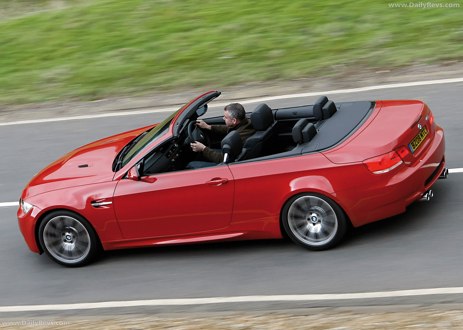 Image for 2009 BMW M3 Convertible E93 UK Version - Exteriors, Interiors and Details