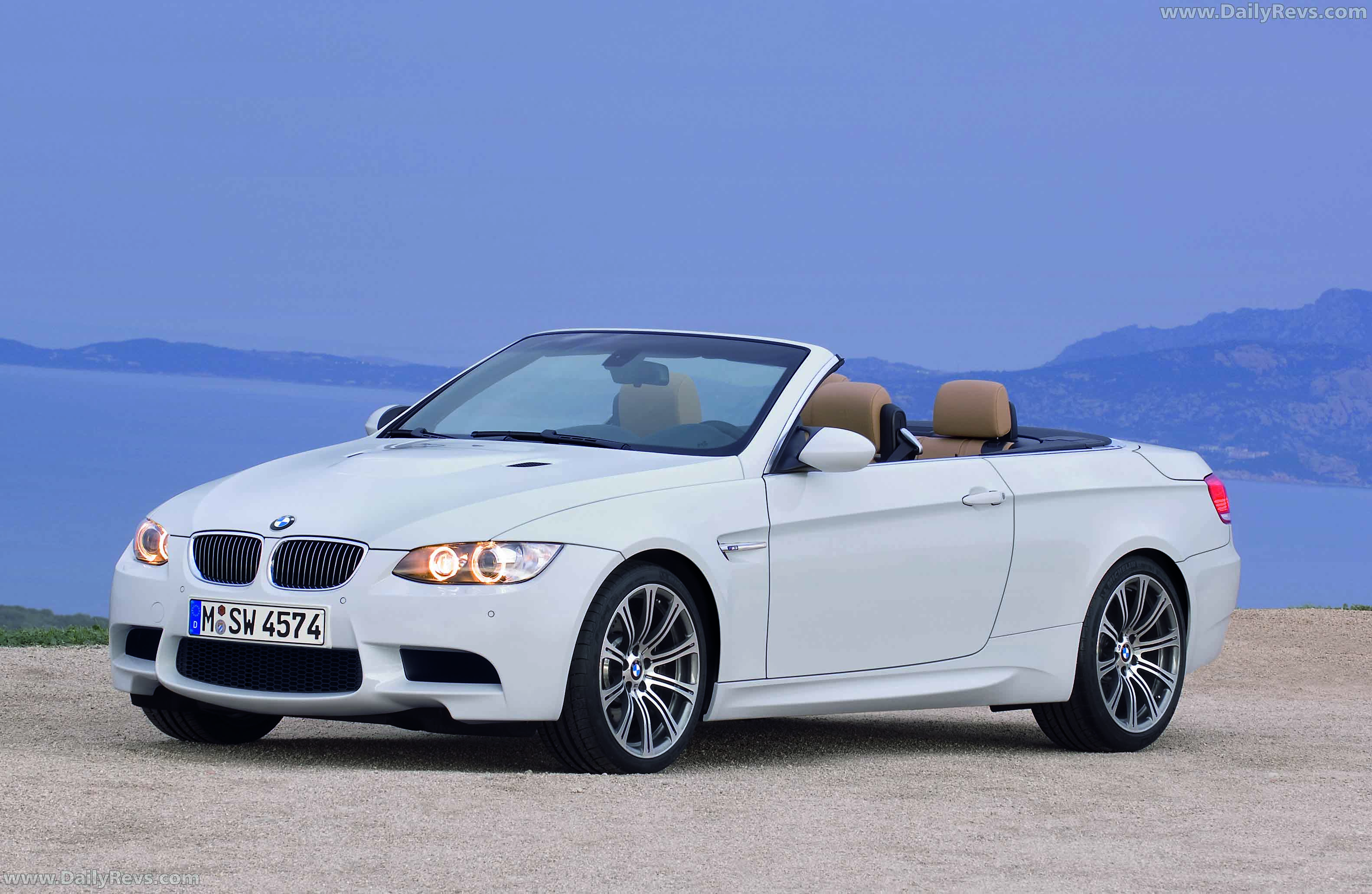 Image for 2009 BMW M3 Convertible E93 - Exteriors, Interiors and Details