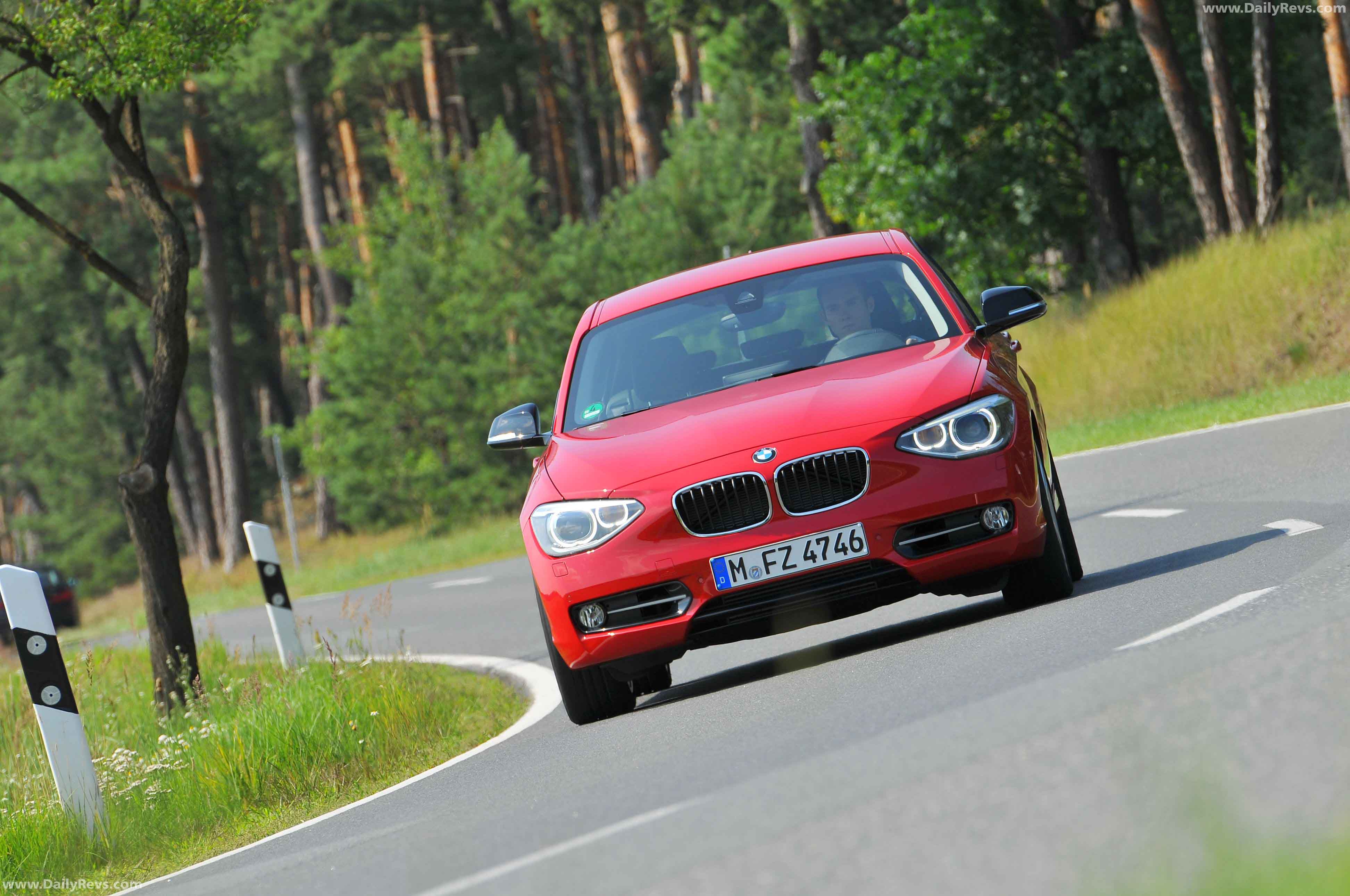 Image for 2012 BMW 1-Series Sport Line F20 - Exteriors, Interiors and Details