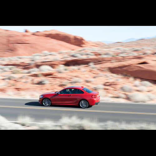 2014-bmw-m235i-coupe-f22-stunning-hd-photos-videos-specs-features