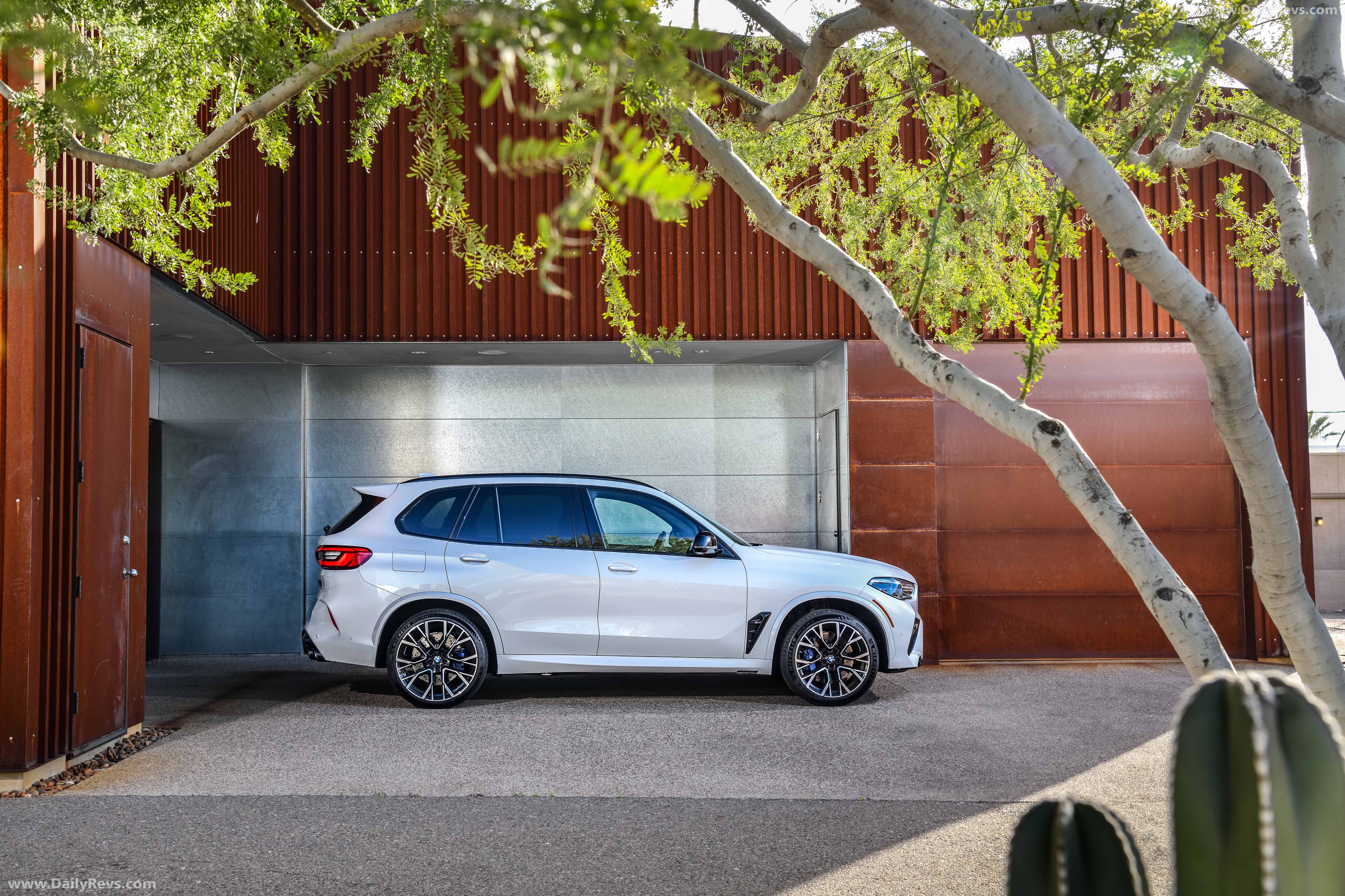 Image for 2020 BMW X5 M Competition G05 - Exteriors, Interiors and Details