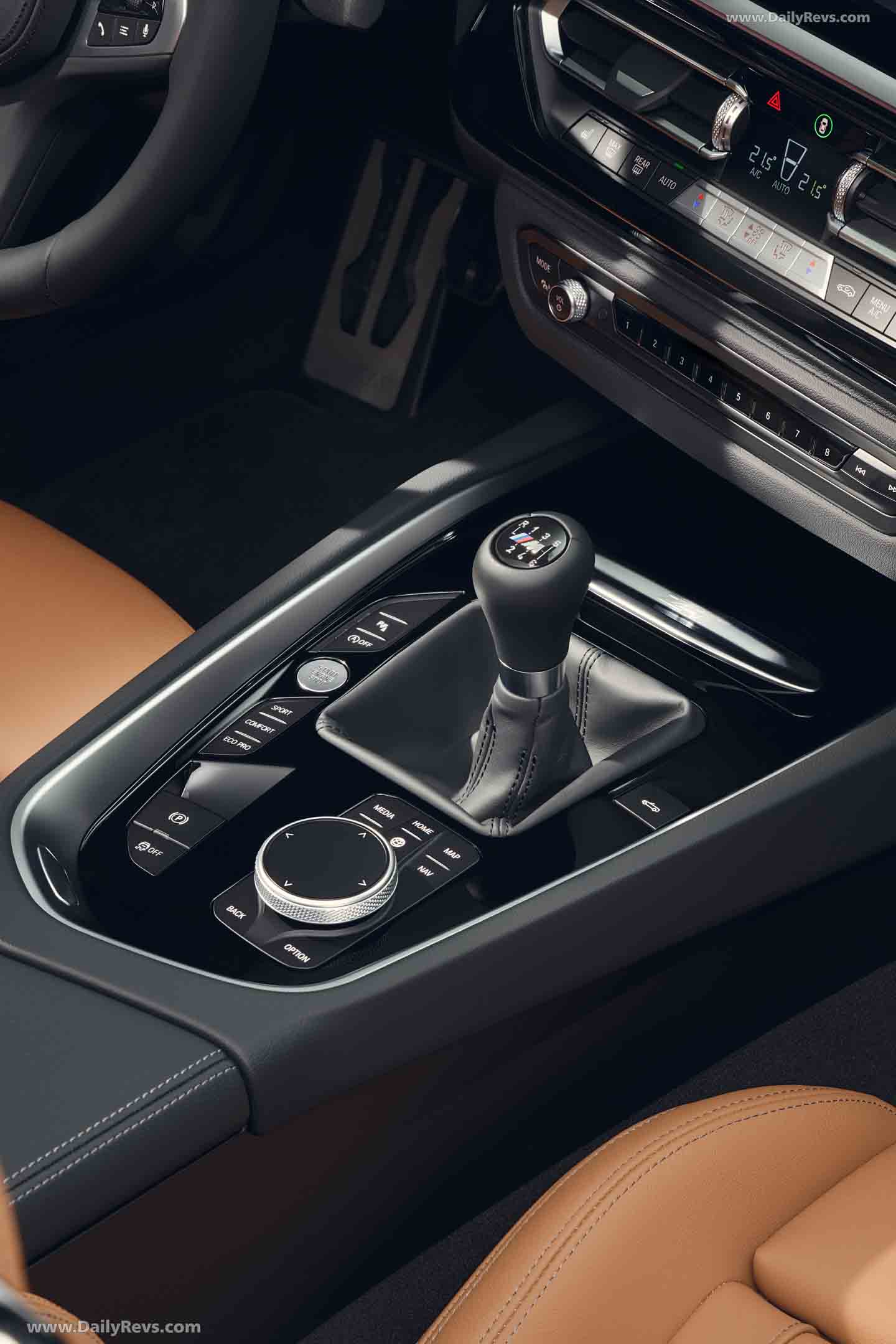 2025 BMW Z4 M40i 6MT G29 - Stunning HD Photos, Videos, Specs, Features