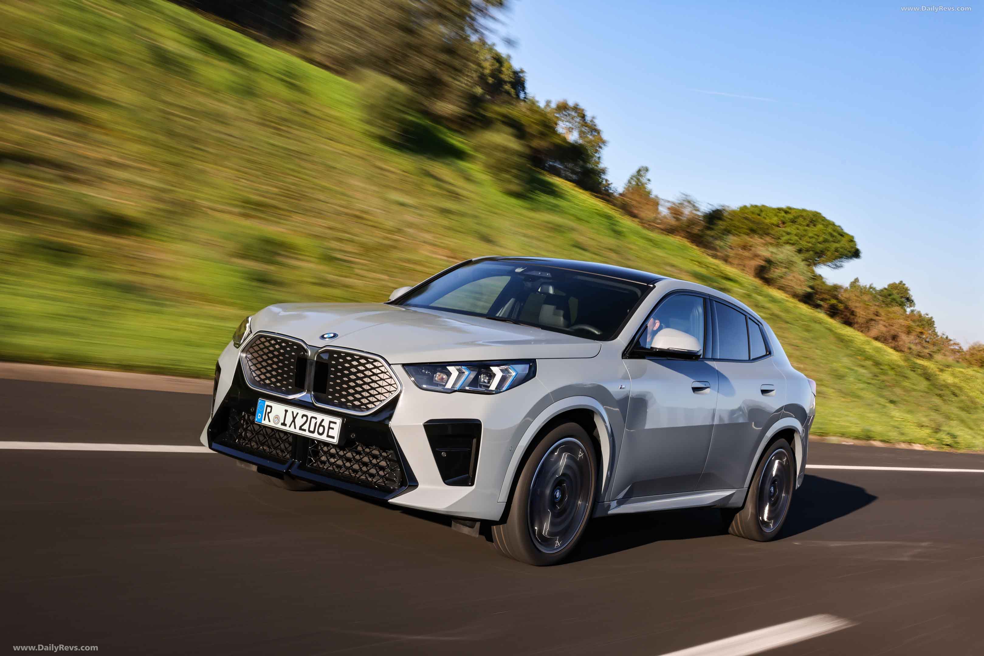 2024 BMW iX2 U10 Brooklyn Grey Stunning HD Photos, Videos, Specs