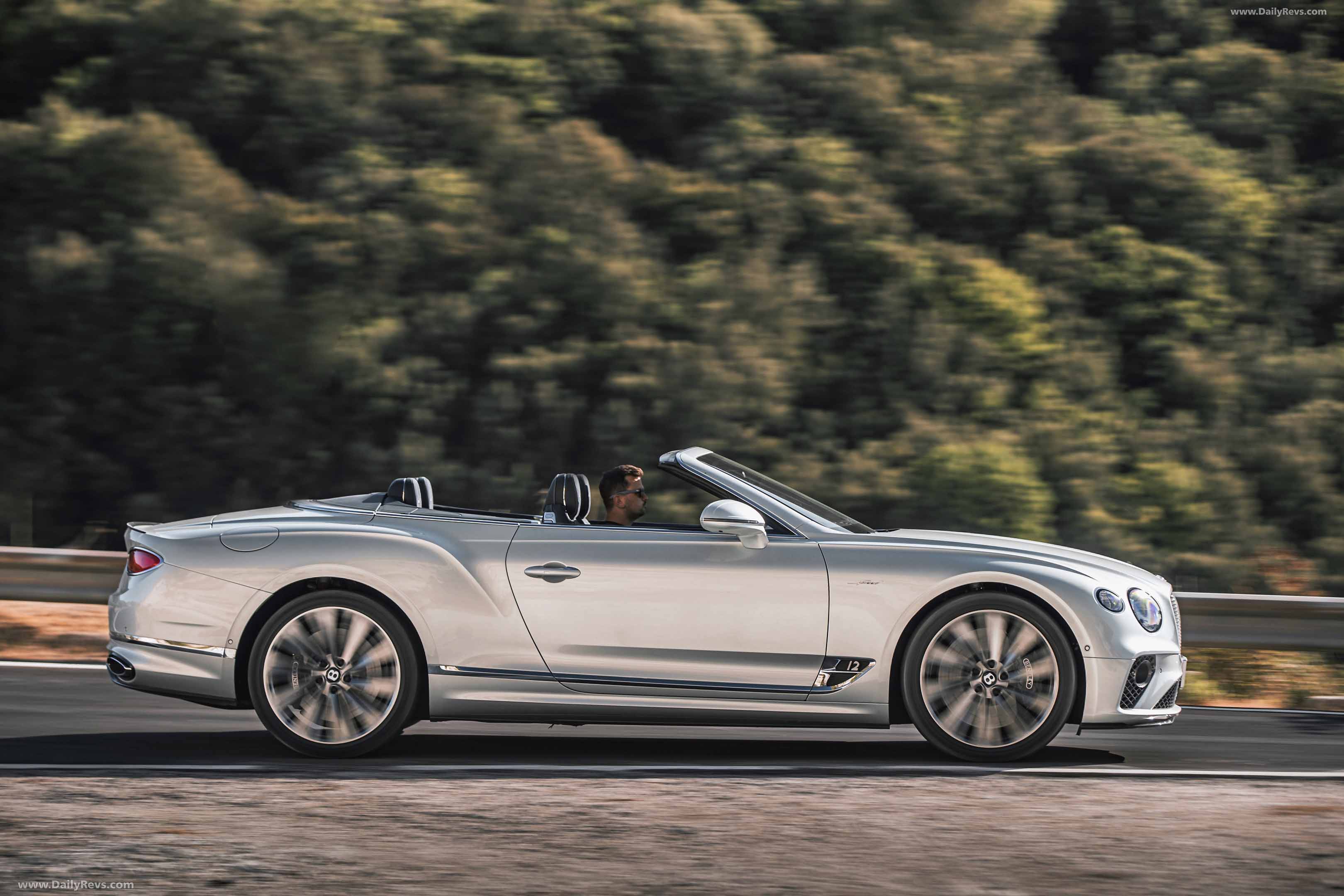 Image for 2022 Bentley Continental GT Speed Convertible Extreme Silver - Exteriors, Interiors and Details