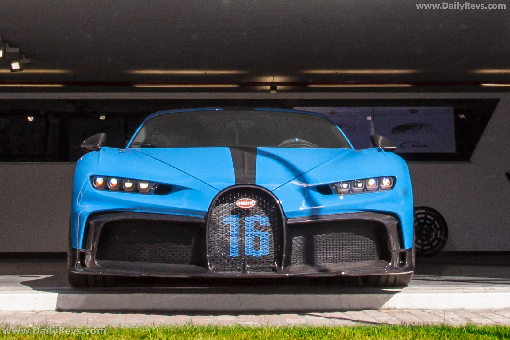 Image for 2021 Bugatti Chiron Pur Sport - Exteriors, Interiors and Details