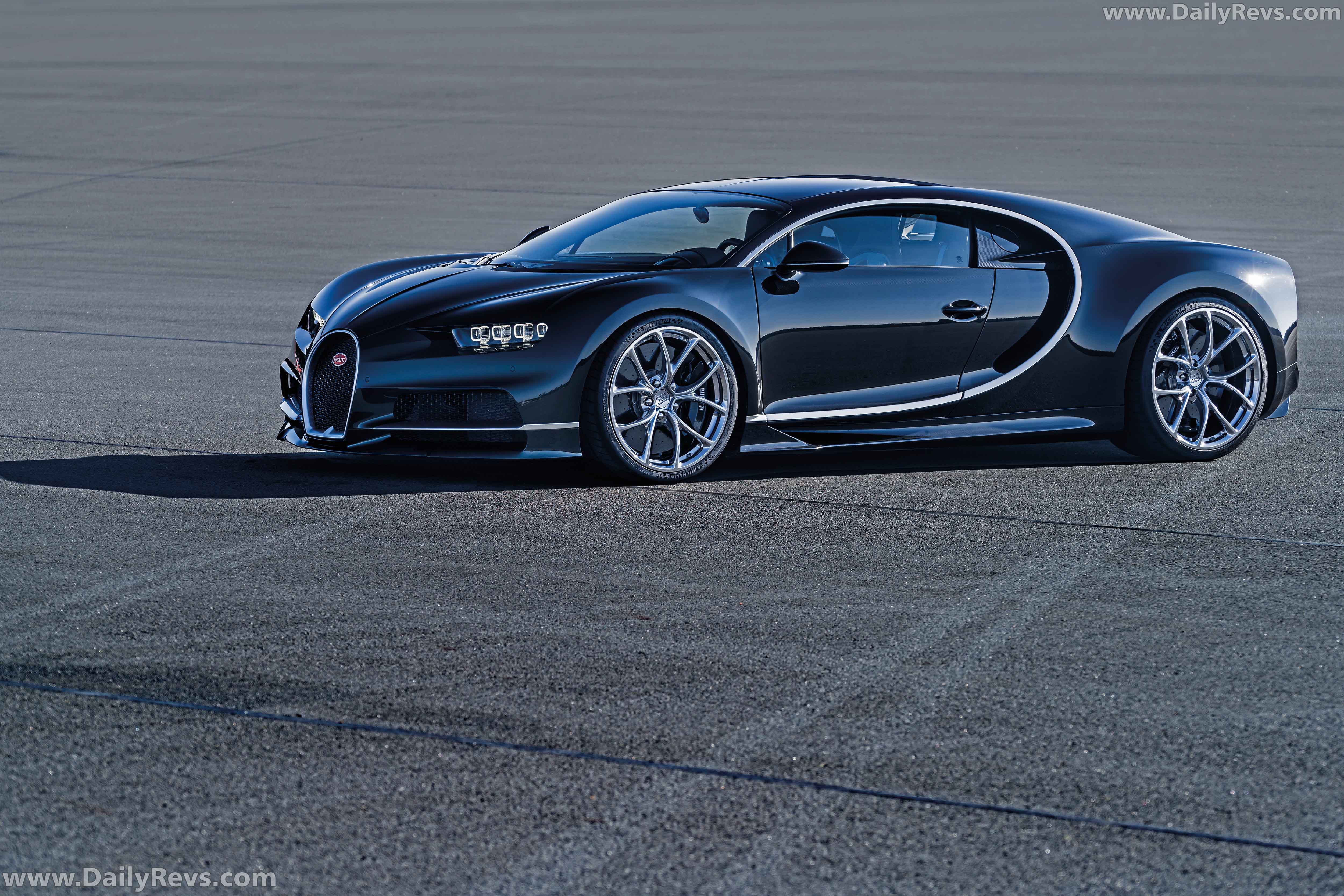 Image for 2017 Bugatti Chiron - Exteriors, Interiors and Details