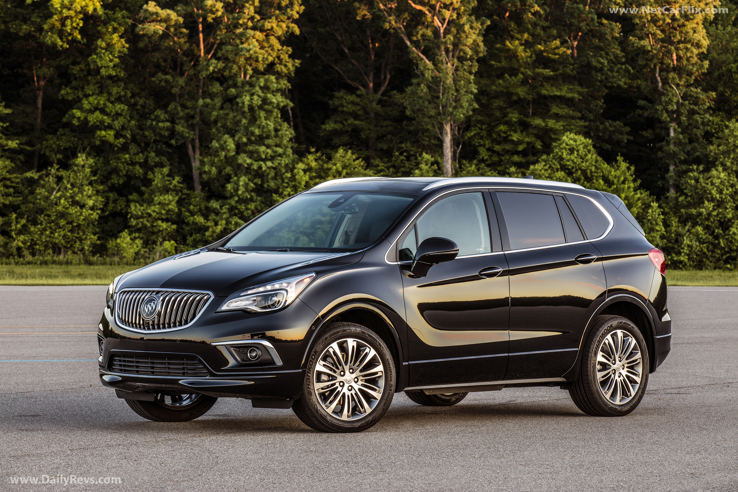 Image for 2016 Buick Envision - Exteriors, Interiors and Details