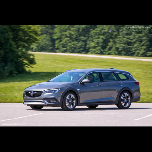 Image for 2018 Buick Regal TourX - Exteriors, Interiors and Details