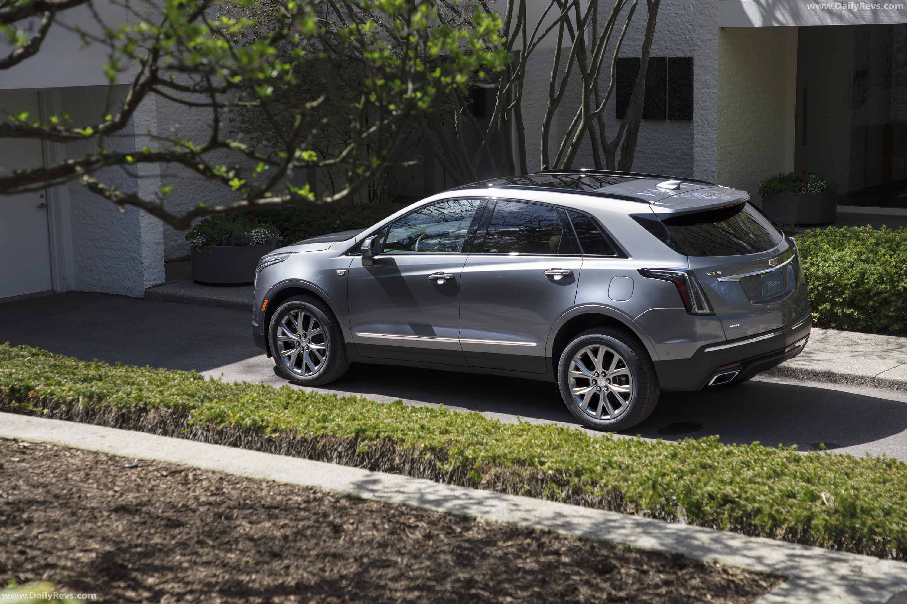 Image for 2020 Cadillac XT5 - Exteriors, Interiors and Details