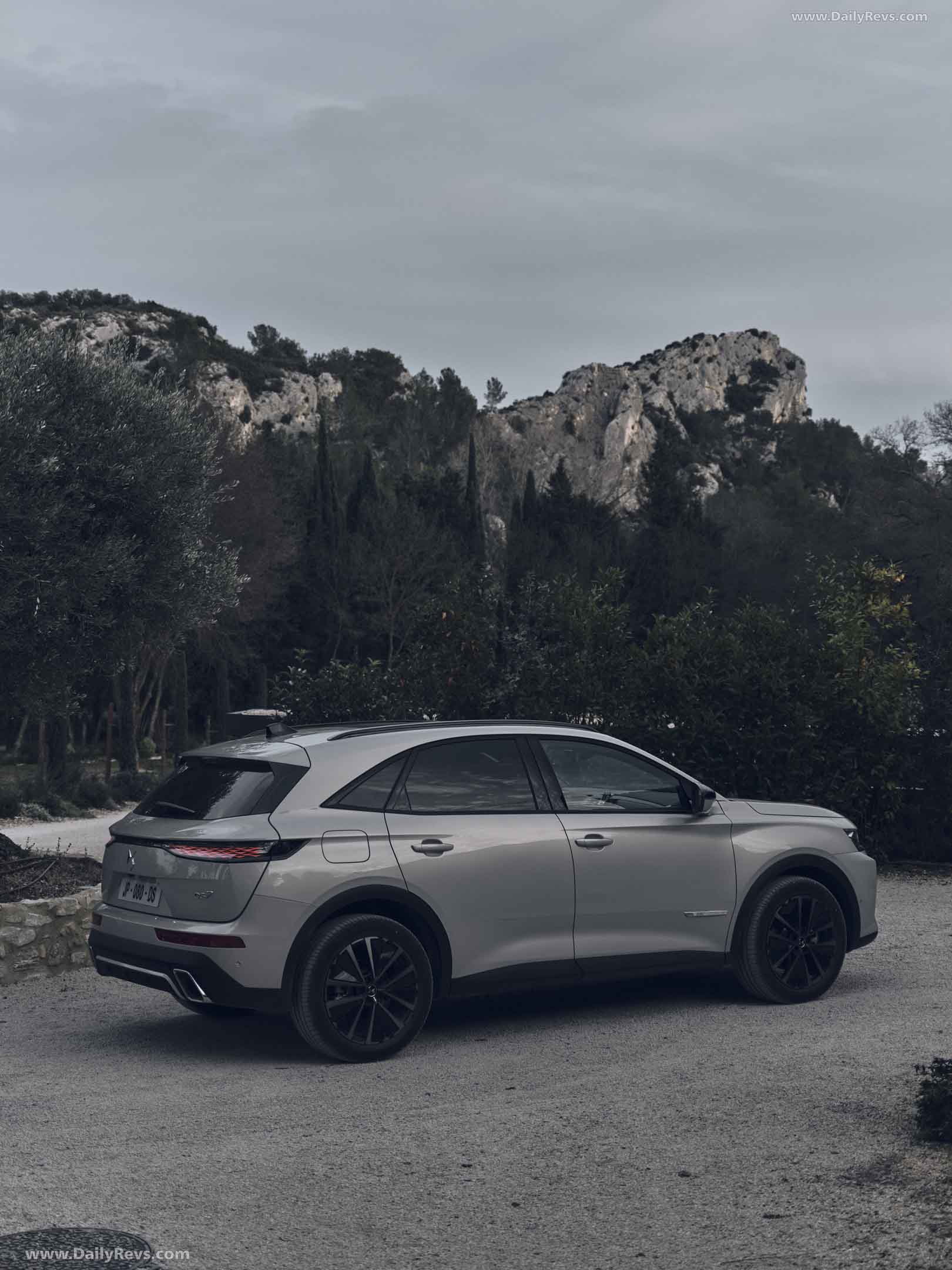 Image for 2023 DS 7 Esprit De Voyage - Exteriors, Interiors and Details