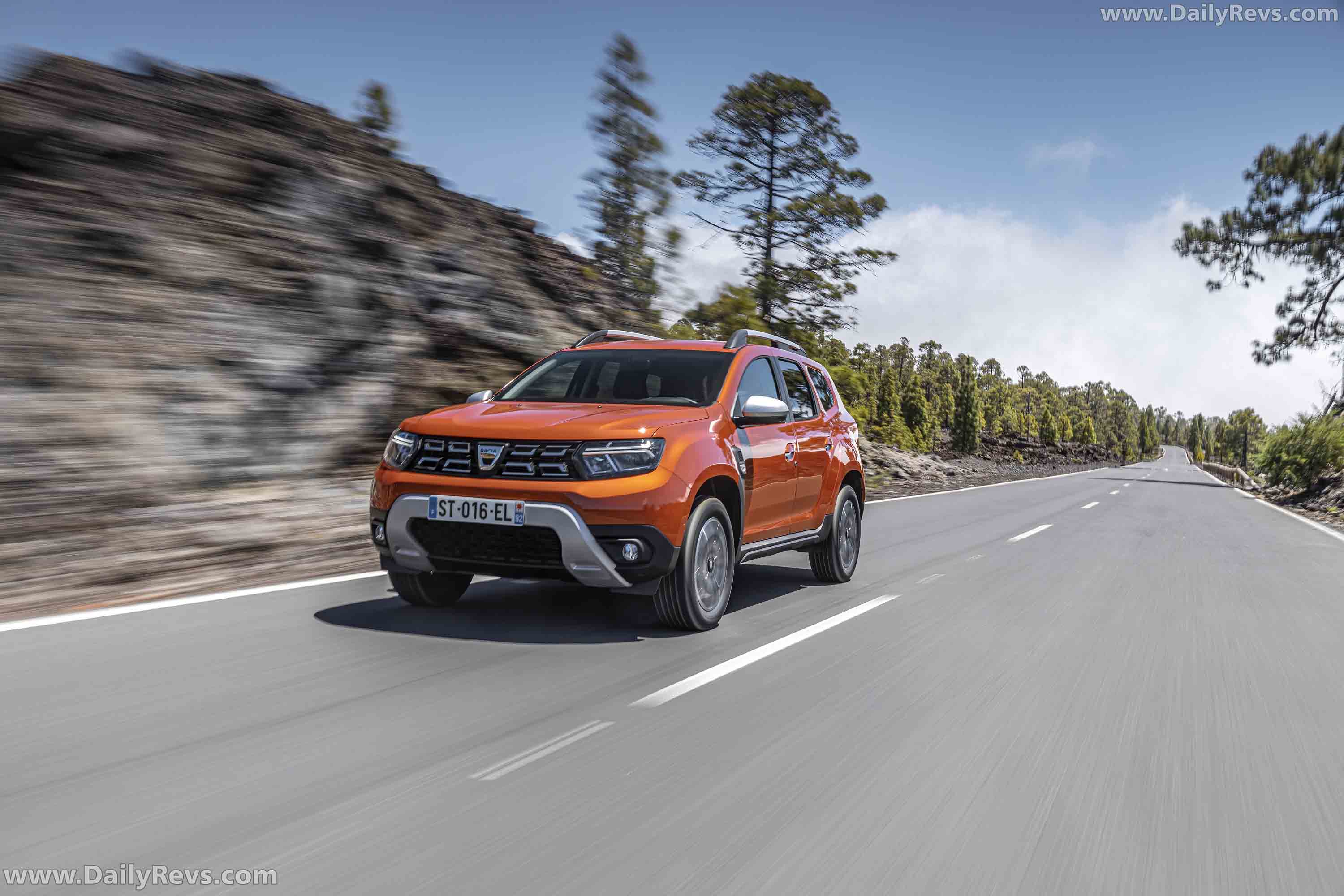 Image for 2022 Dacia Duster - Exteriors, Interiors and Details