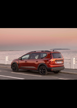 Image for 2023 Dacia Jogger - Exteriors, Interiors and Details