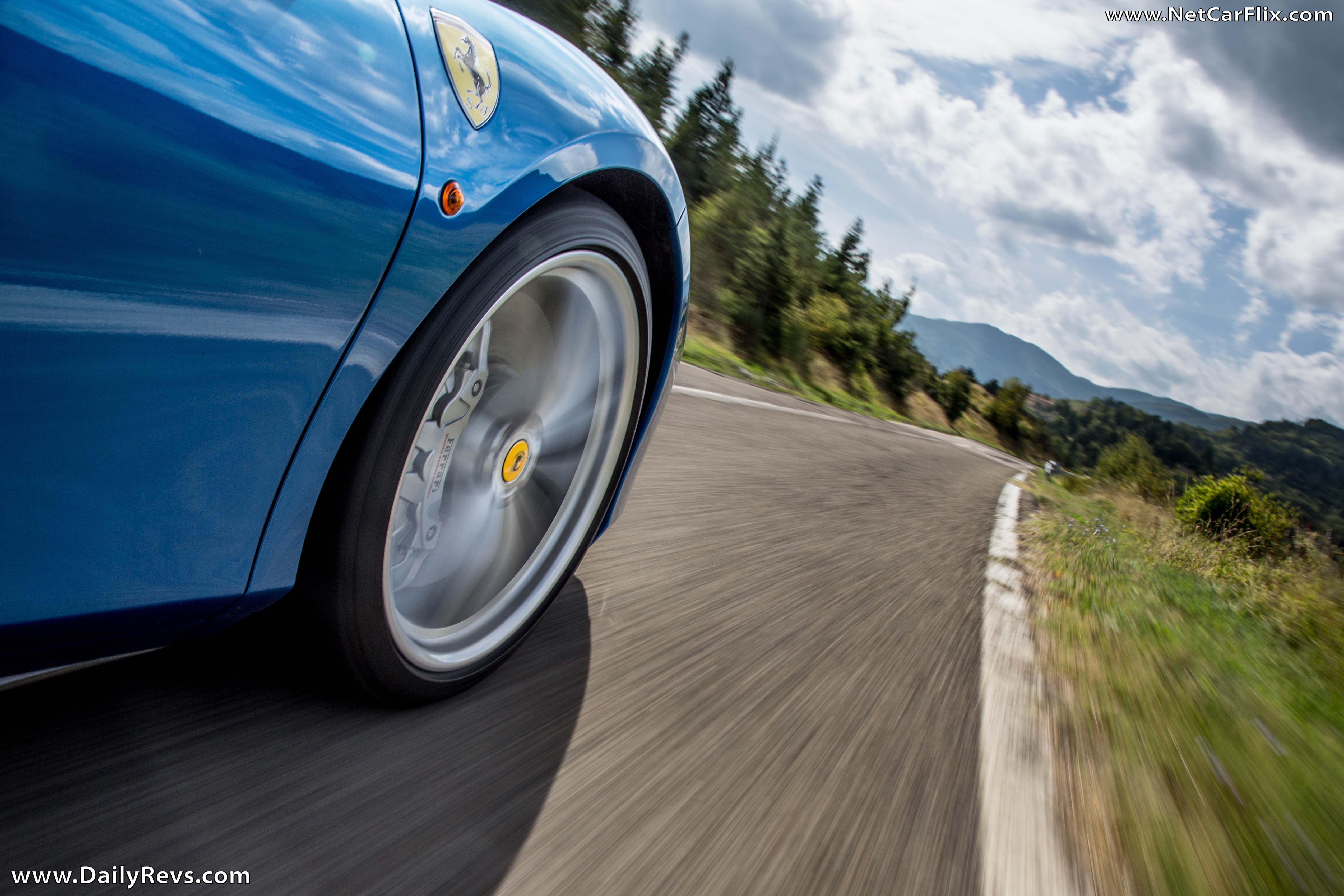 Image for 2016 Ferrari 488 Spider - Exteriors, Interiors and Details