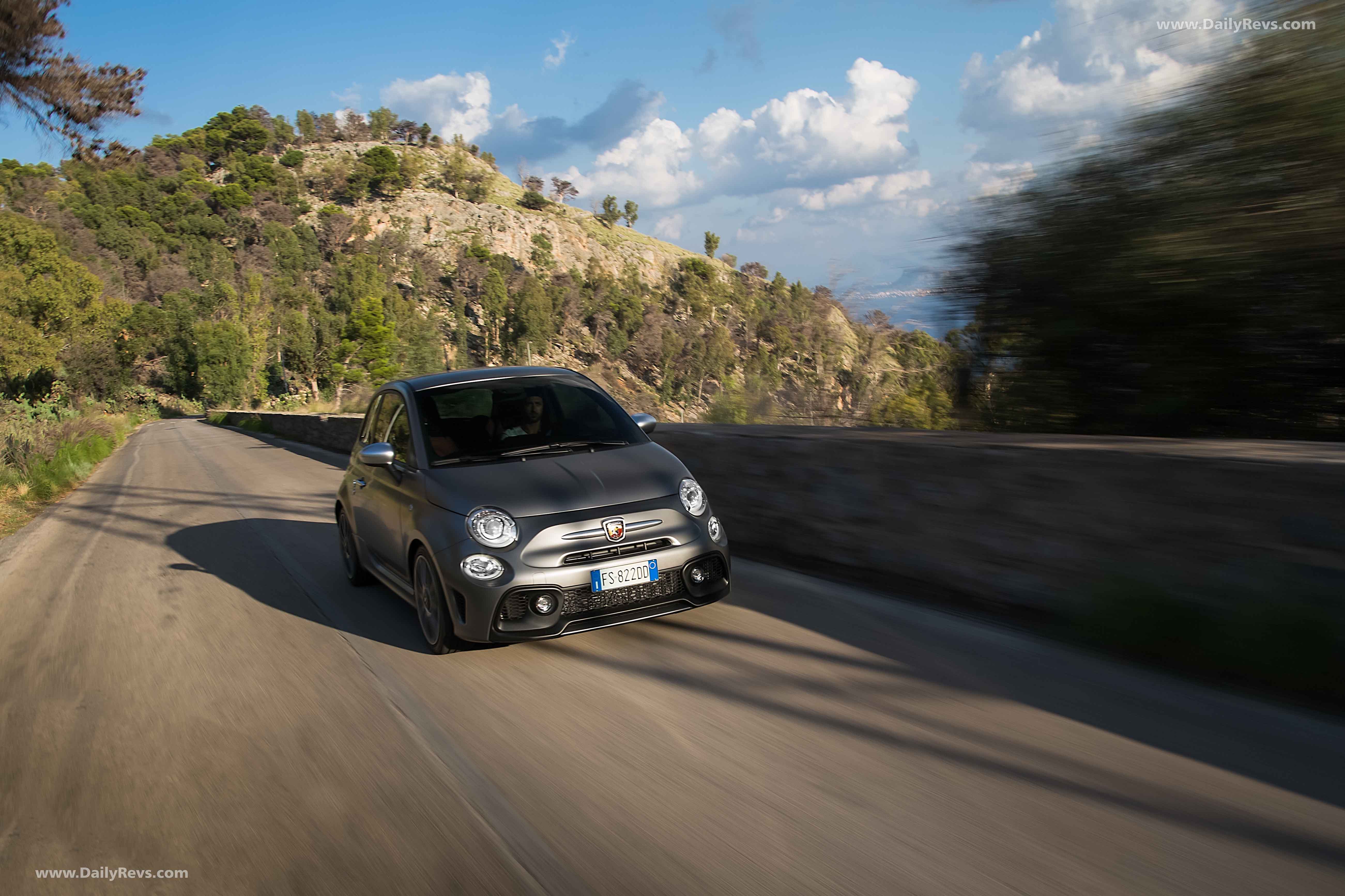 Image for 2019 Fiat 595 Abarth - Exteriors, Interiors and Details