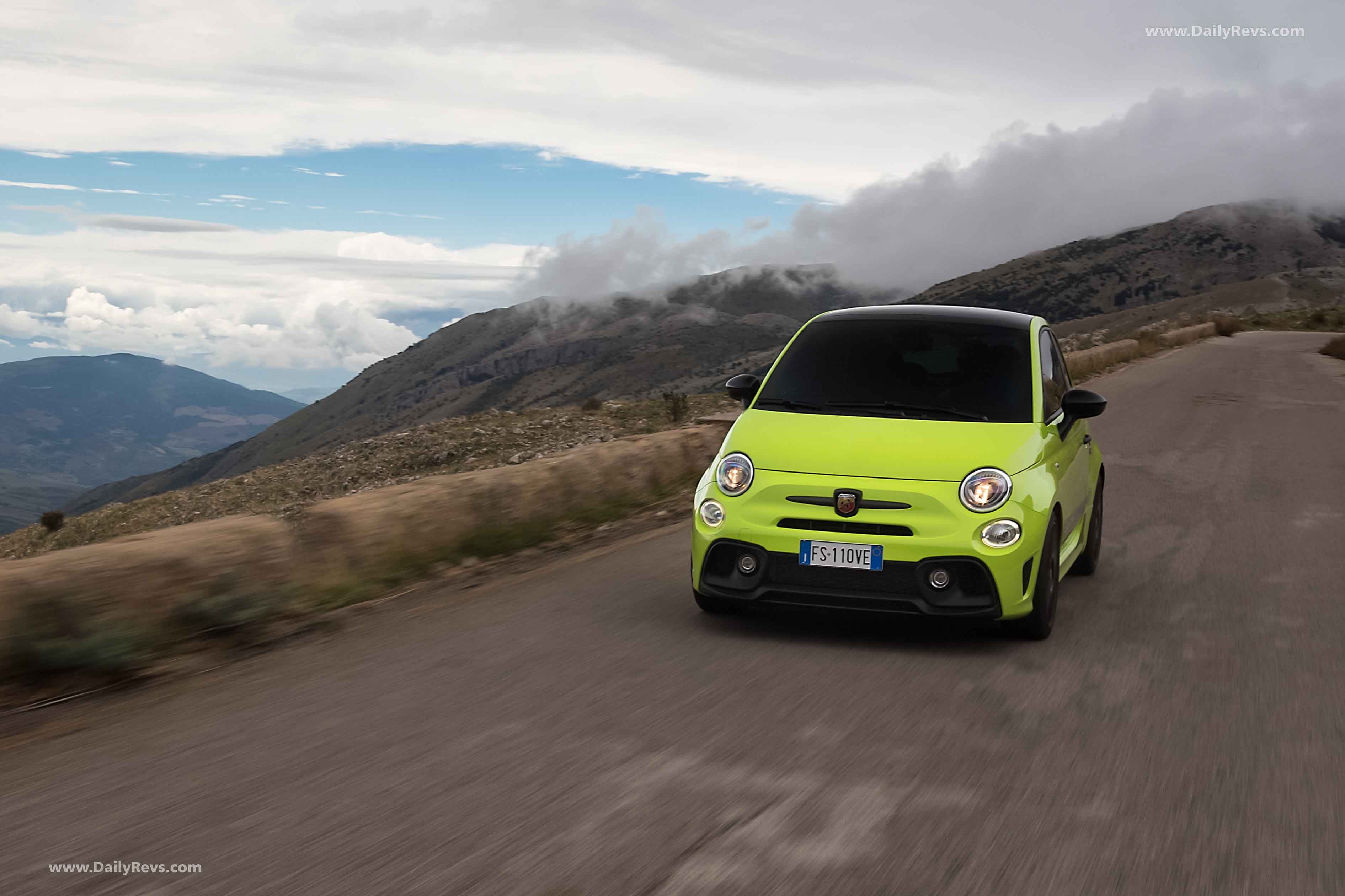 Image for 2019 Fiat 595 Abarth - Exteriors, Interiors and Details