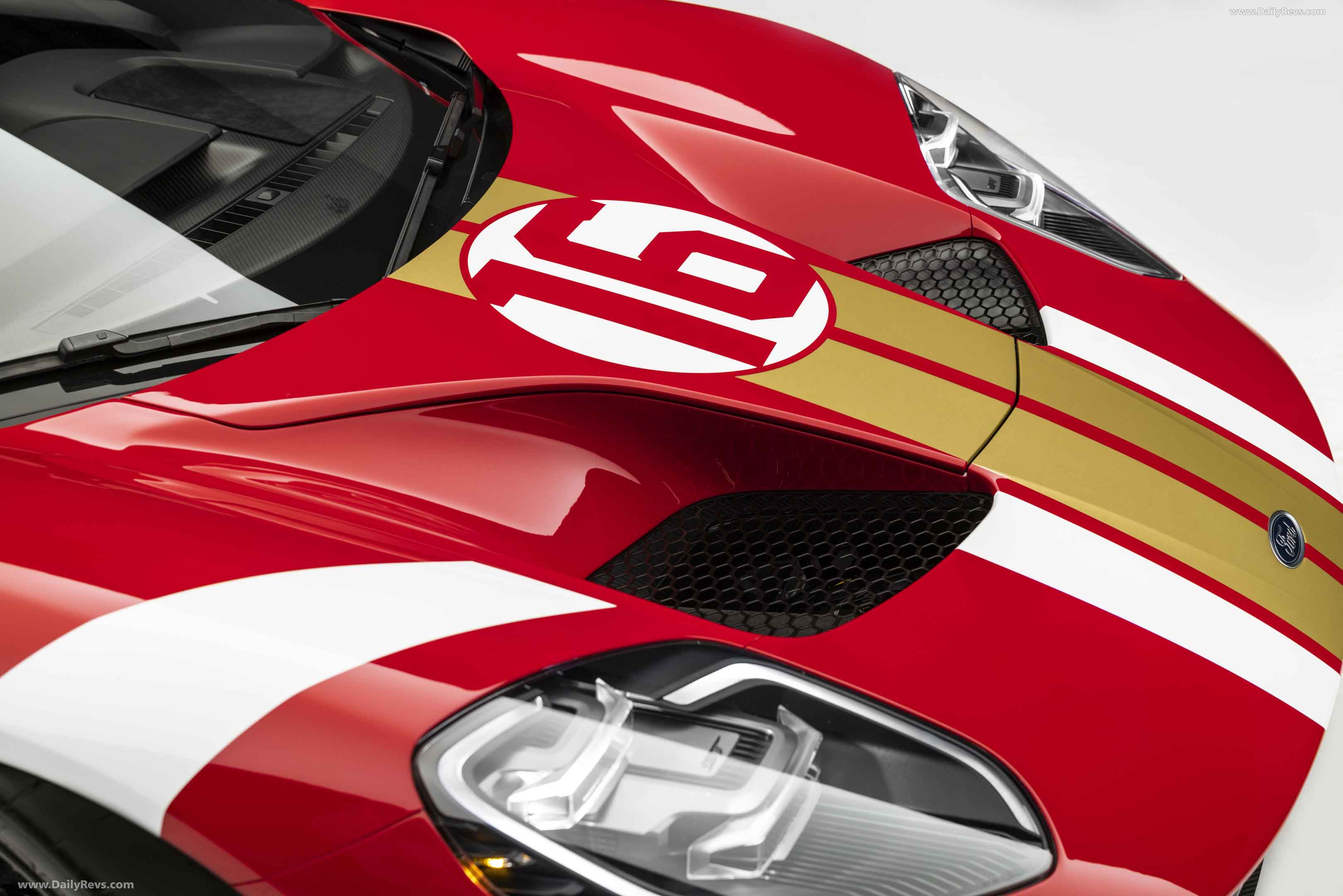 Picture of 2022 Ford GT Alan Mann Heritage Edition