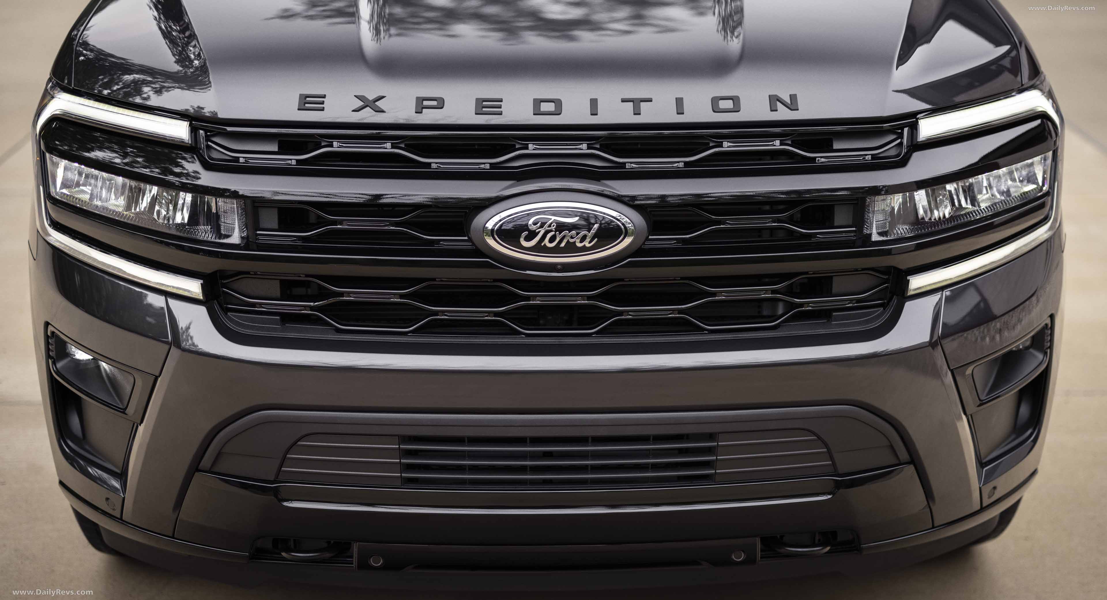 Image for 2022 Ford Expedition Stealth Edition - Exteriors, Interiors and Details