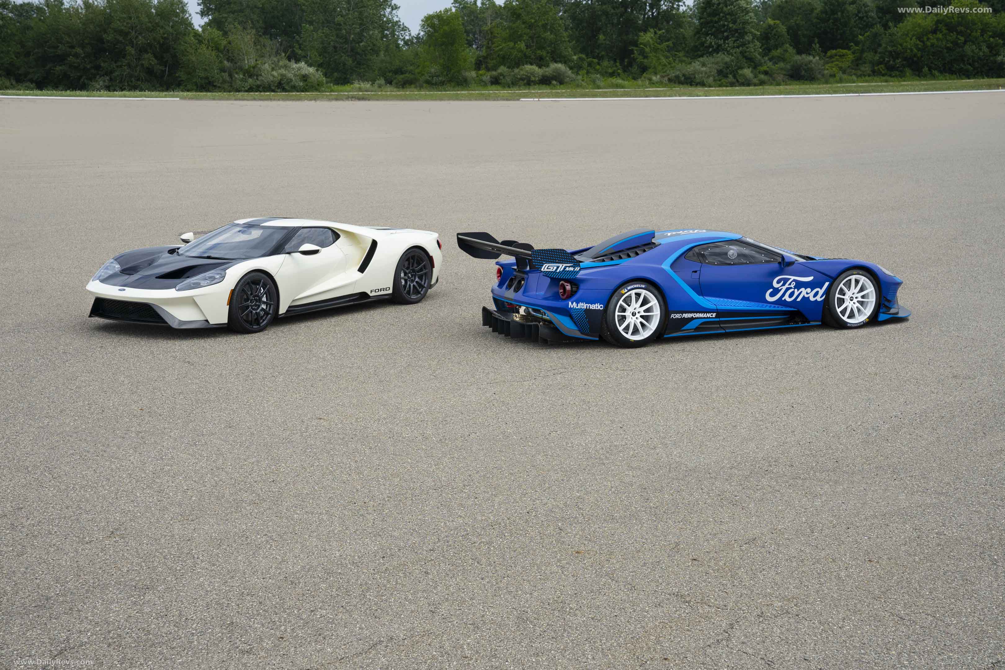 Picture of 2022 Ford GT MK II