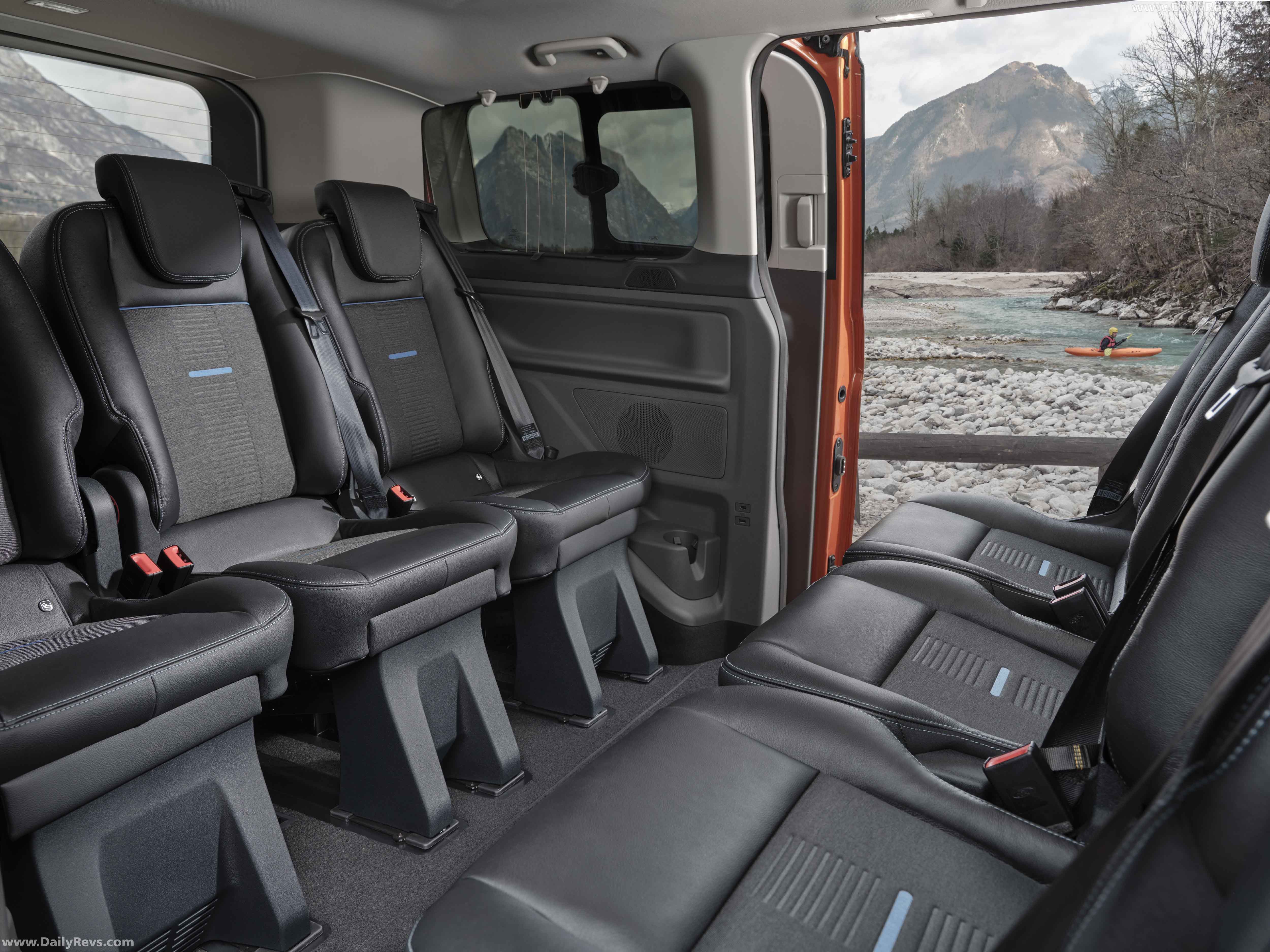 Image for 2020 Ford Tourneo Custom Active - Exteriors, Interiors and Details