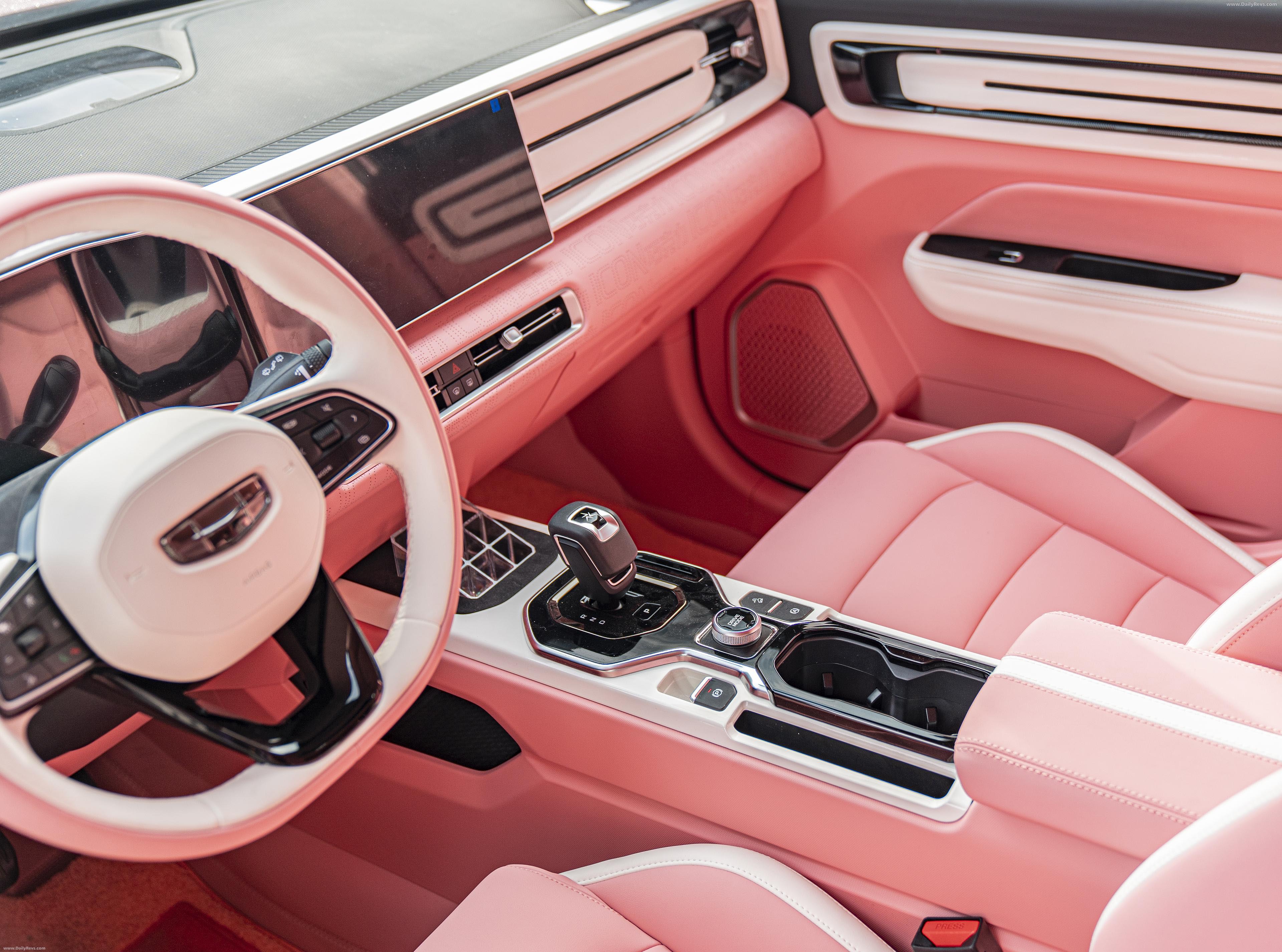 Image for 2023 Geely Icon Girl Pink Edition - Exteriors, Interiors and Details