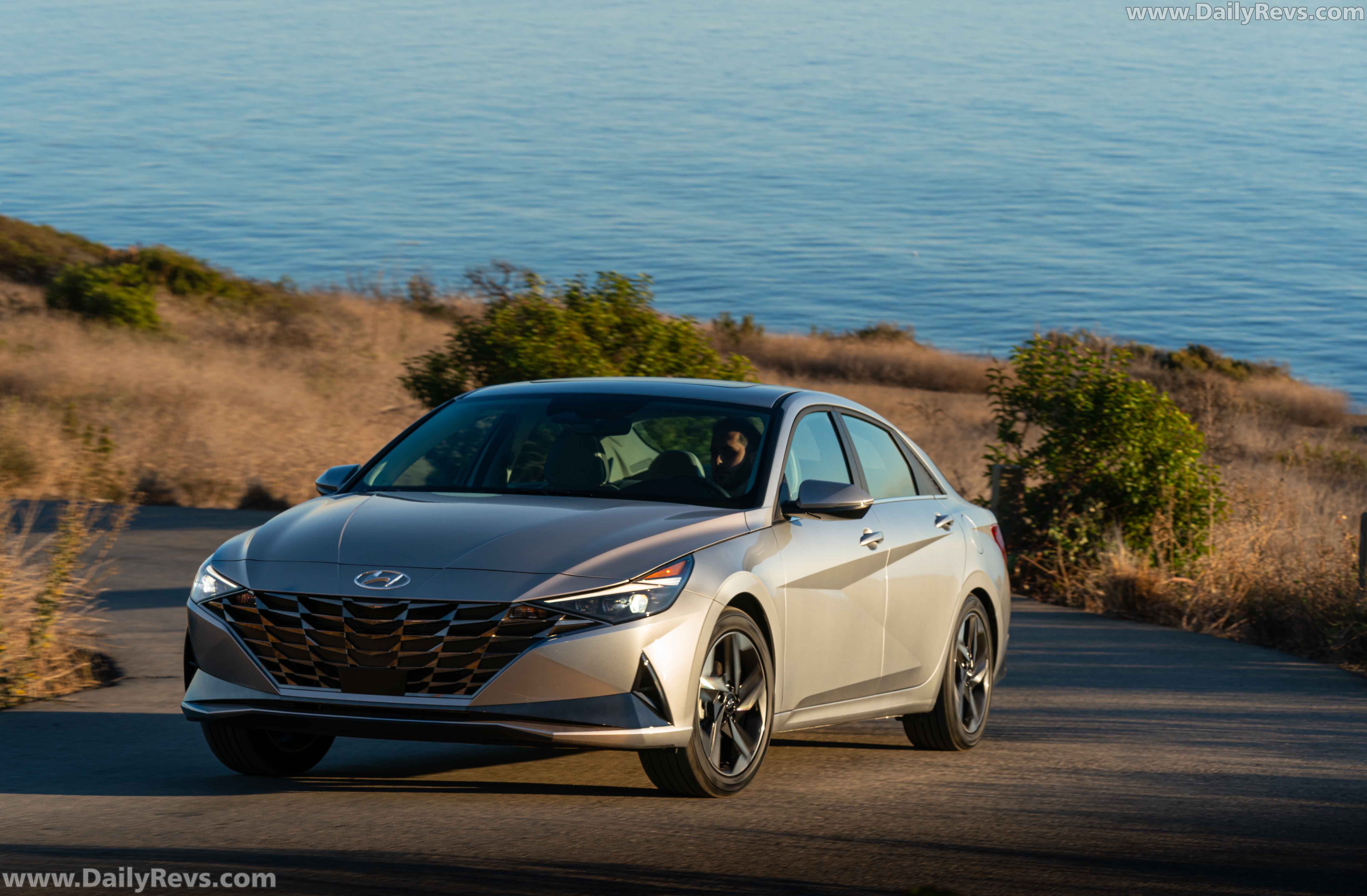 Image for 2021 Hyundai Elantra US Version - Exteriors, Interiors and Details