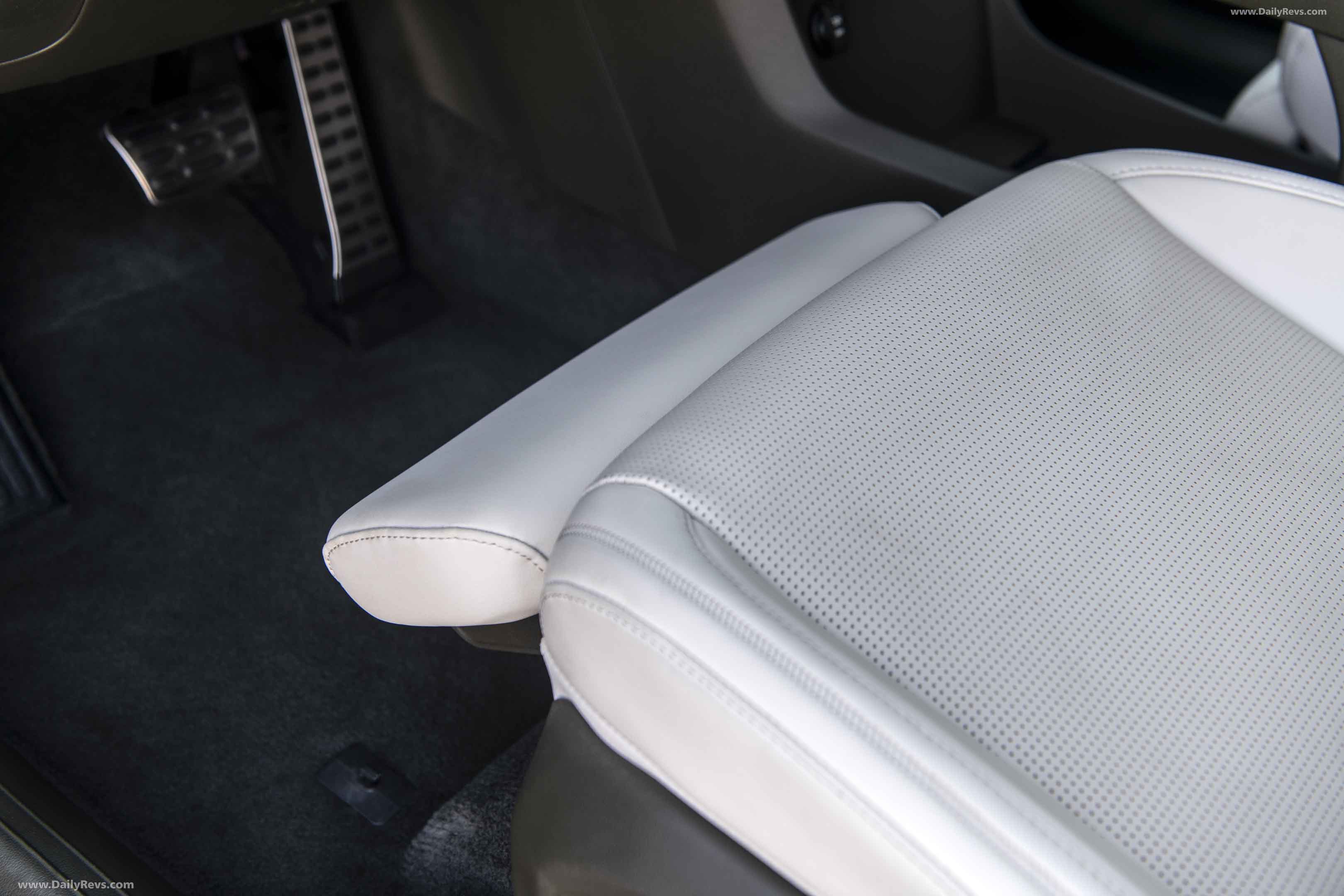 2024 Hyundai Santa Fe Calligraphy Stunning HD Photos, Videos, Specs