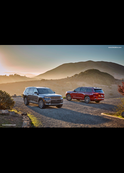 Image for 2021 Jeep Grand Cherokee L Summit - Exteriors, Interiors and Details