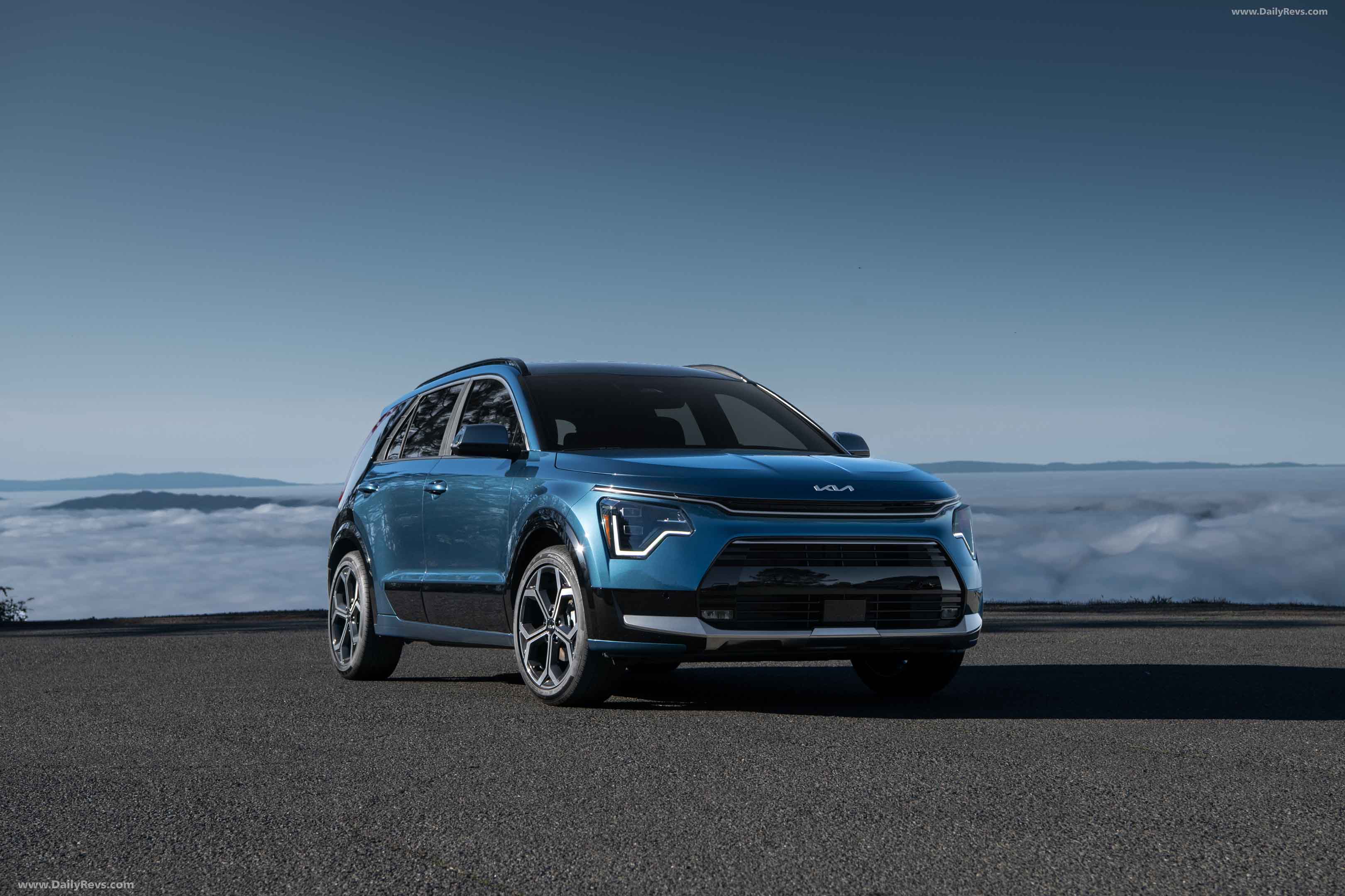 Picture of 2023 Kia Niro PHEV