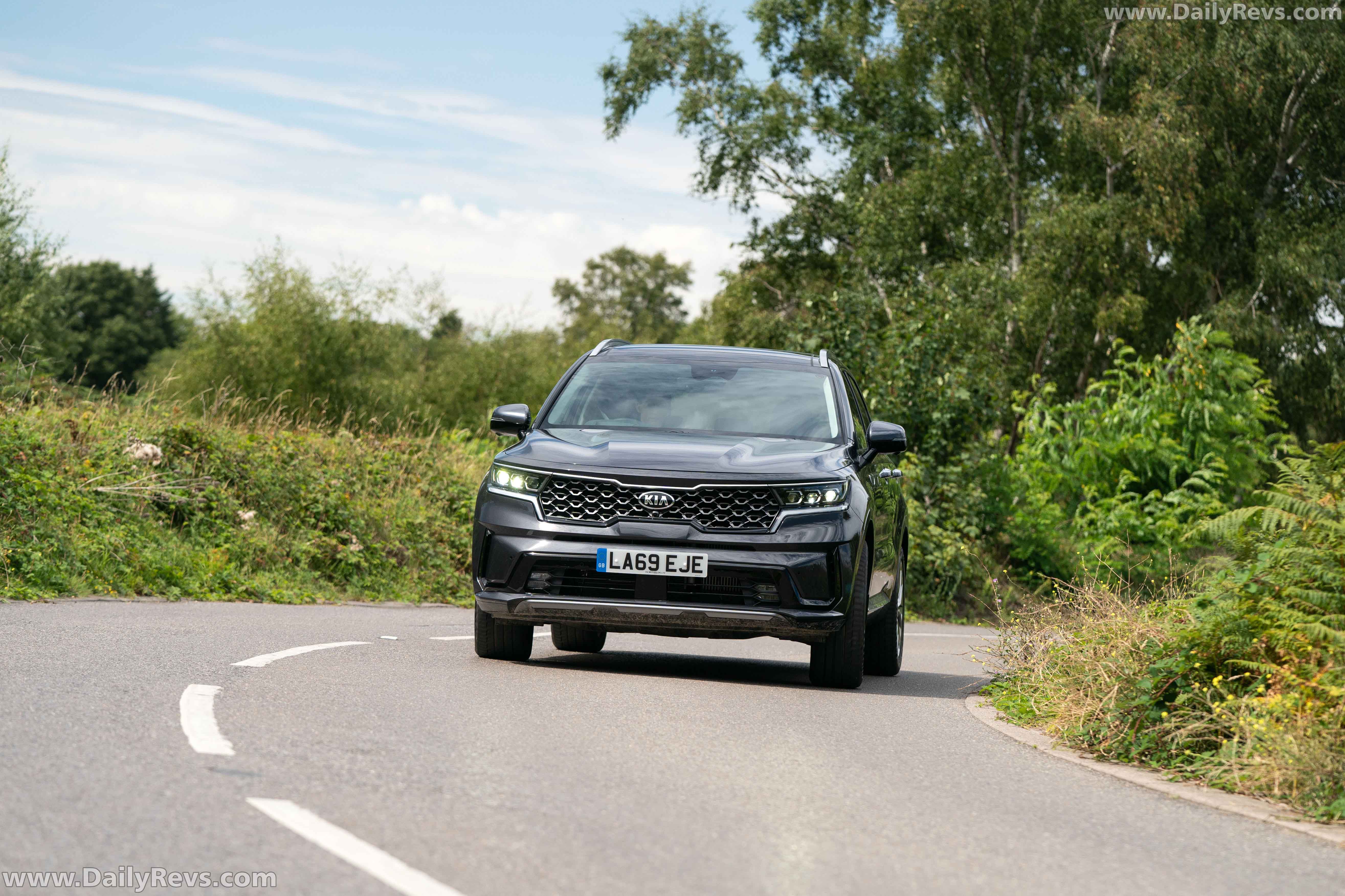 Image for 2021 Kia Sorento UK Version - Exteriors, Interiors and Details