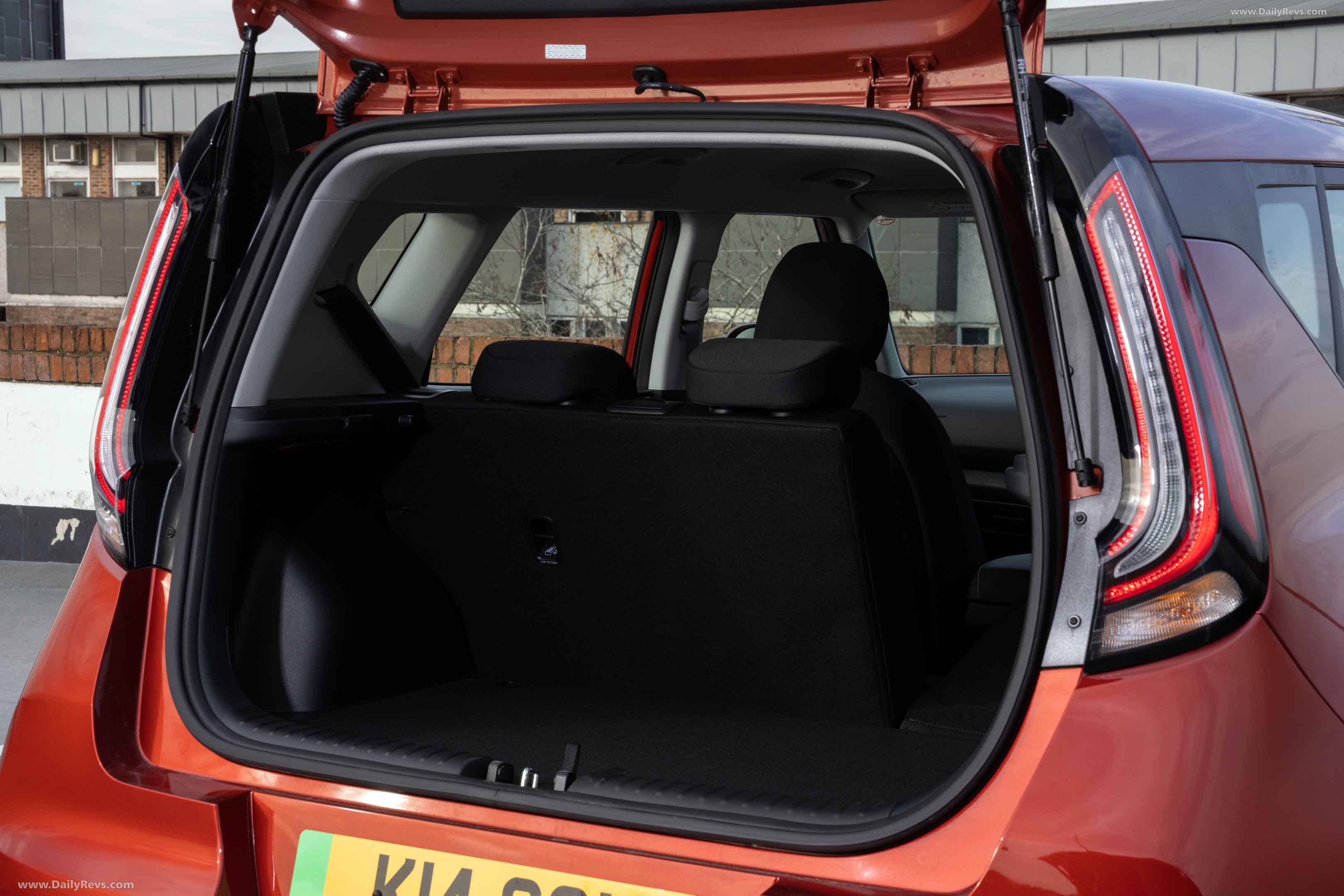 Image for 2023 Kia Soul EV Urban - Exteriors, Interiors and Details