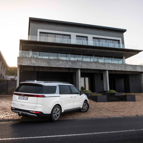 Image for 2023 Kia Carnival South African Version - Exteriors, Interiors and Details