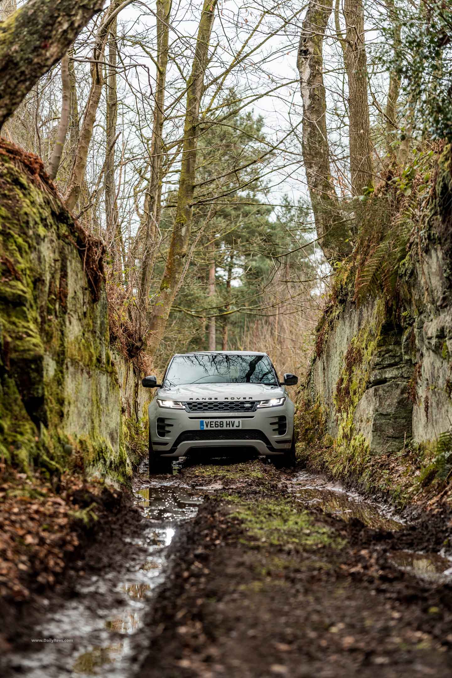 Image for 2020 Land Rover Range Rover Evoque - Exteriors, Interiors and Details